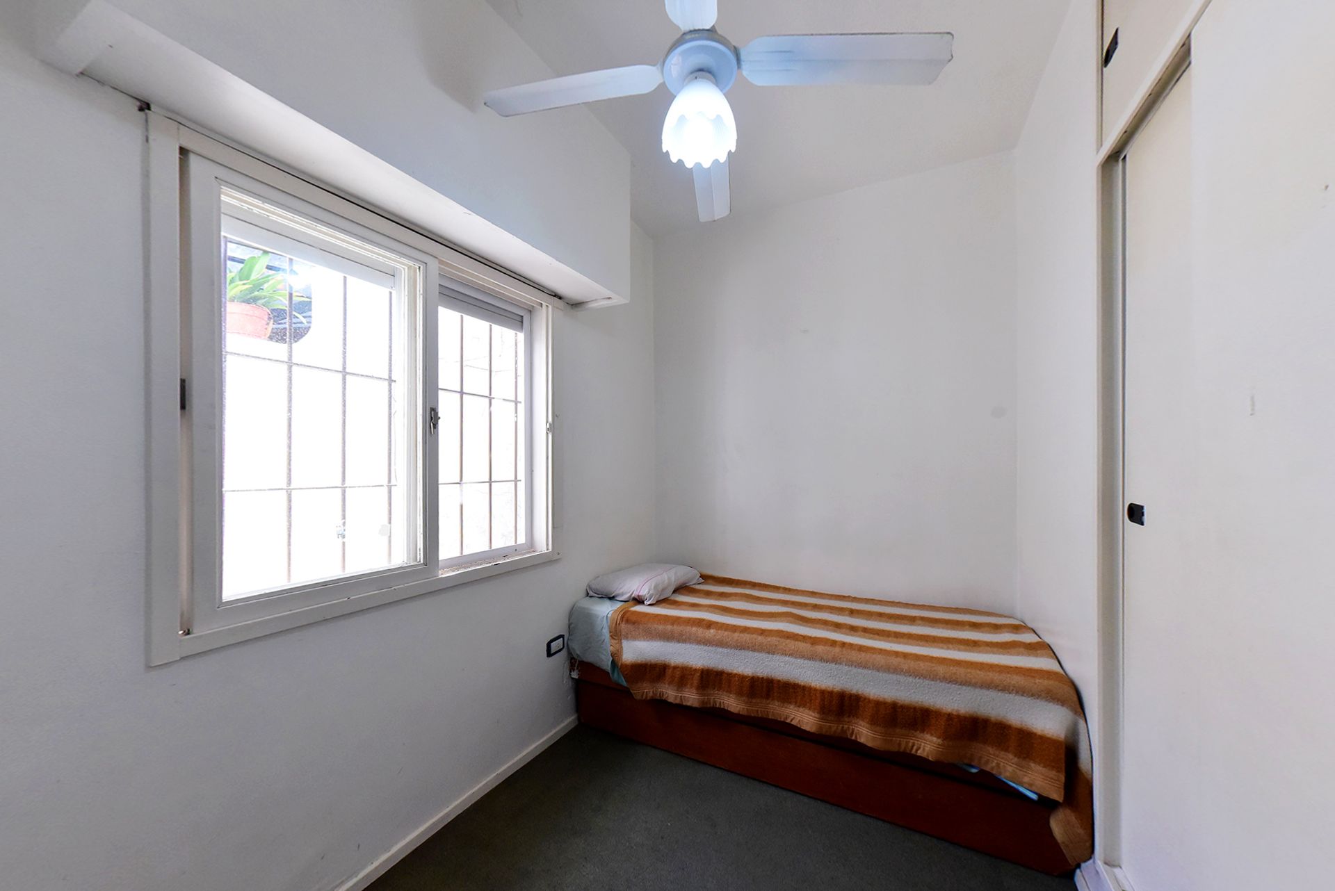 Venta Hermosa Casa Apta Credito 4 Amb En Martinez