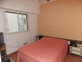 3-Room Apartment for Sale in Florida
