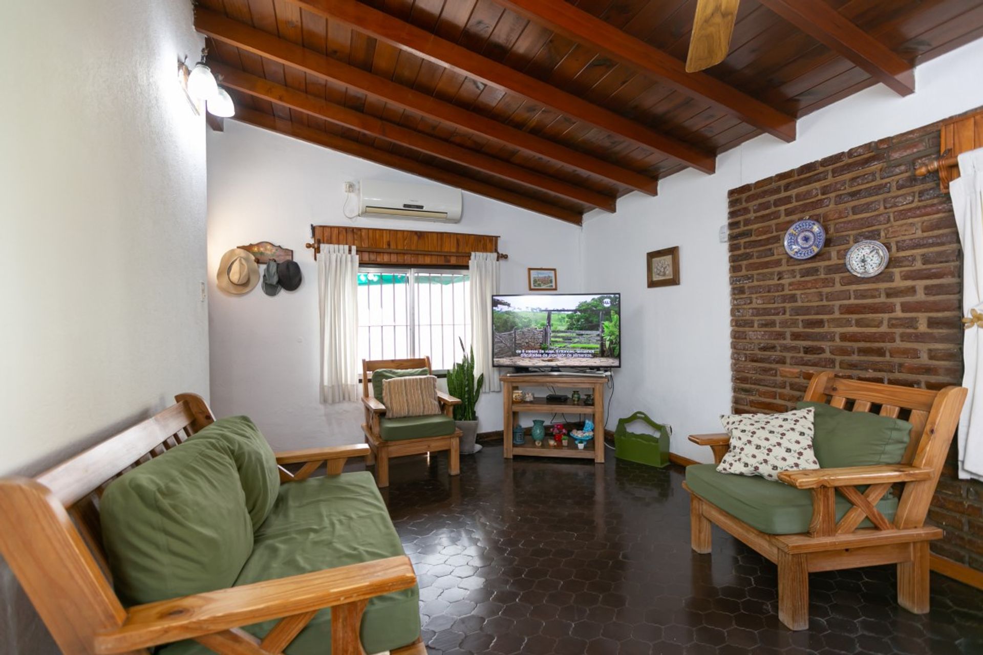 Casa Venta 5 Amb - Don Torcuato Centro