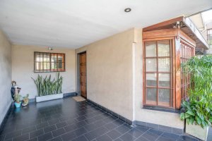 Venta Casa 5Amb C/Patio Y Cochera - Olivos