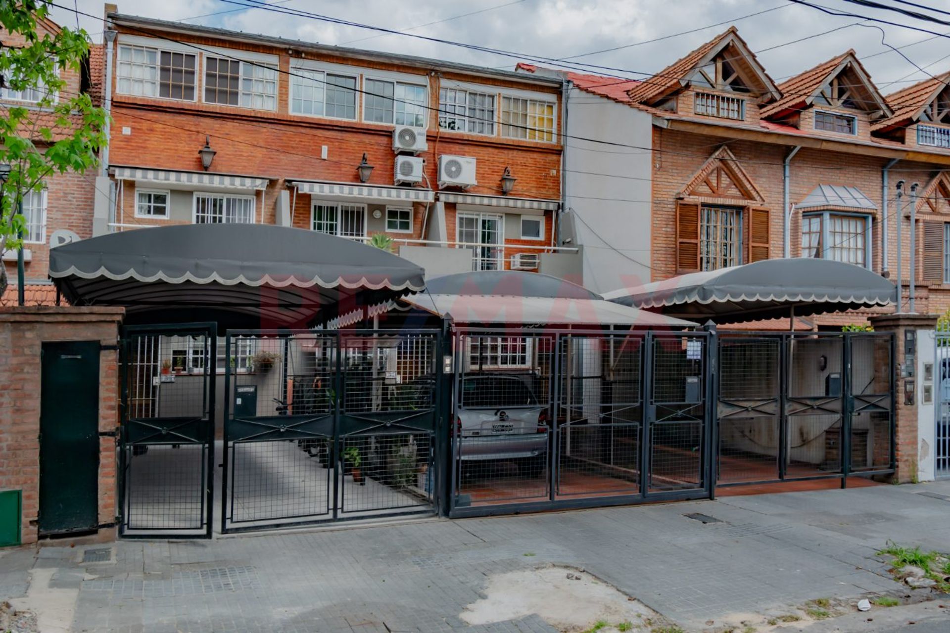 Venta Triplex 4 amb cochera Olivos - APTO CRÉDITO