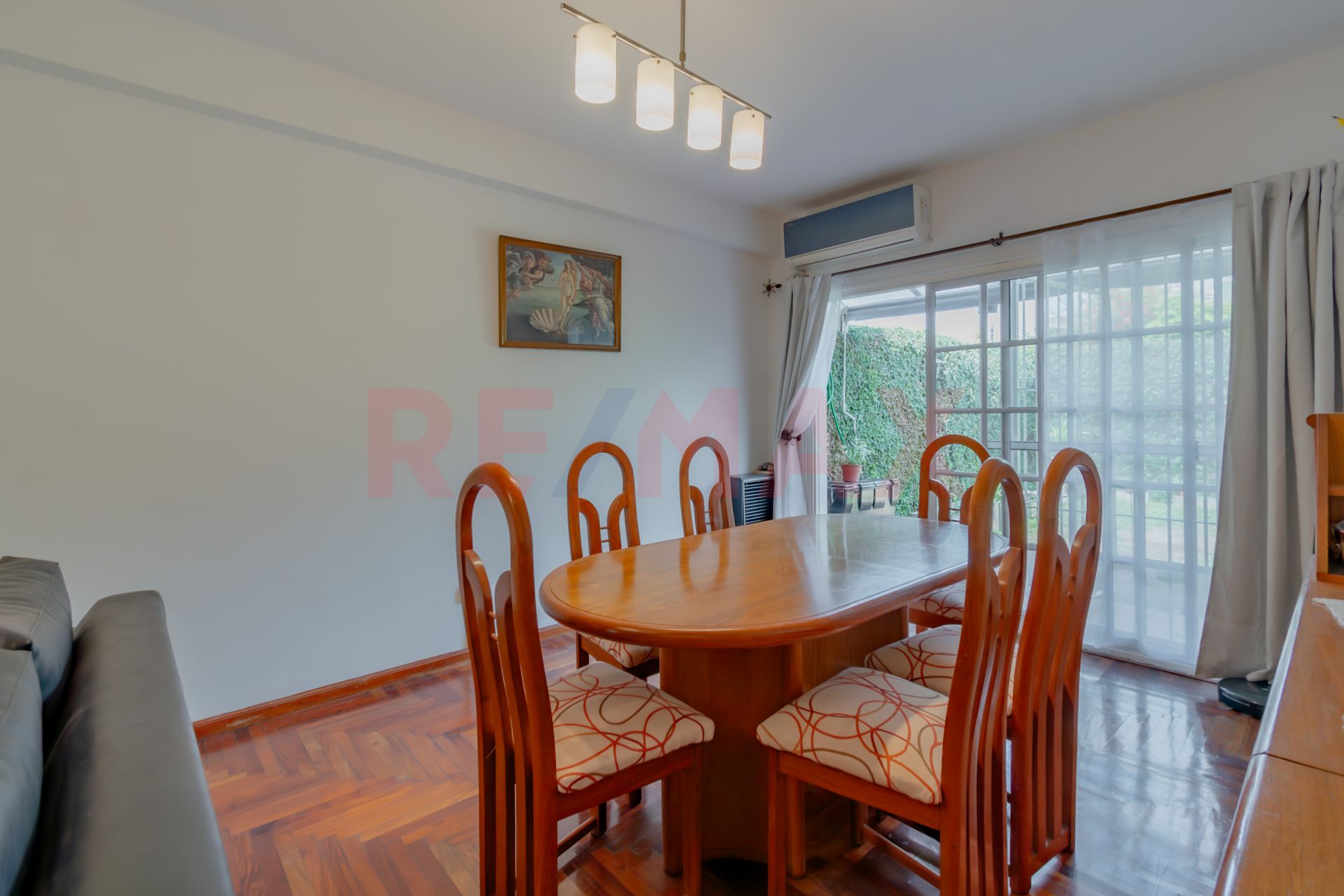 Venta Triplex 4 amb cochera Olivos - APTO CRÉDITO