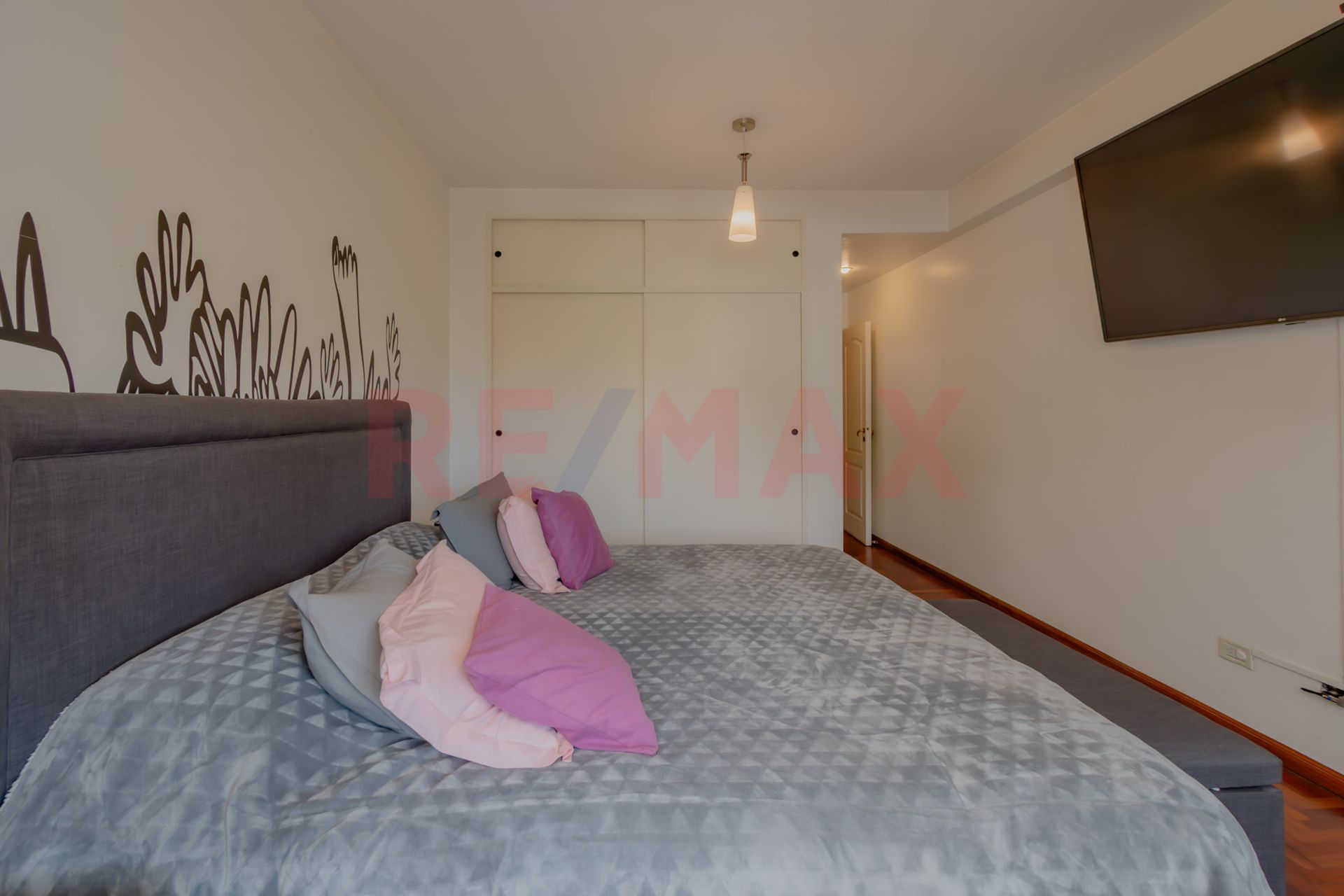Venta Triplex 4 amb cochera Olivos - APTO CRÉDITO