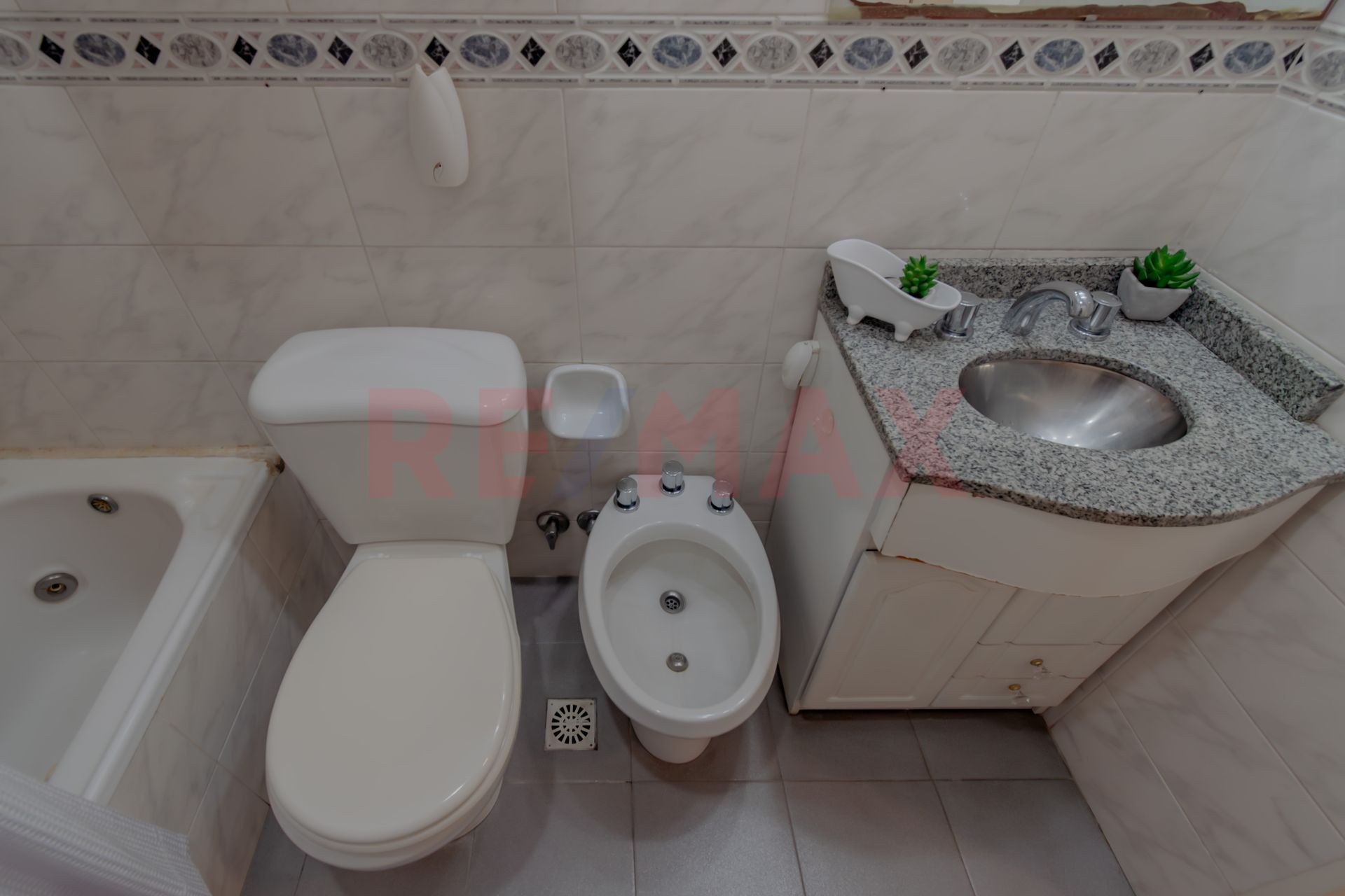 Venta Triplex 4 amb cochera Olivos - APTO CRÉDITO