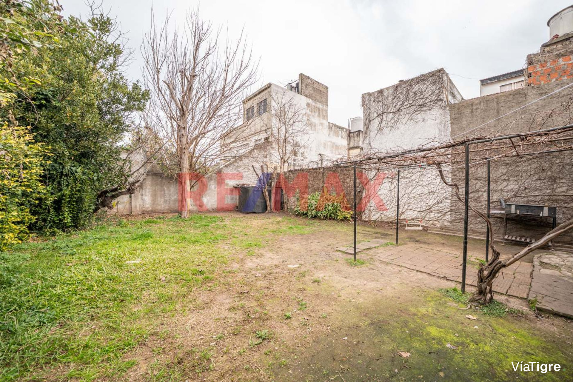 Venta Casa 2 Amb C/Amplio Jardin, En Boulogne