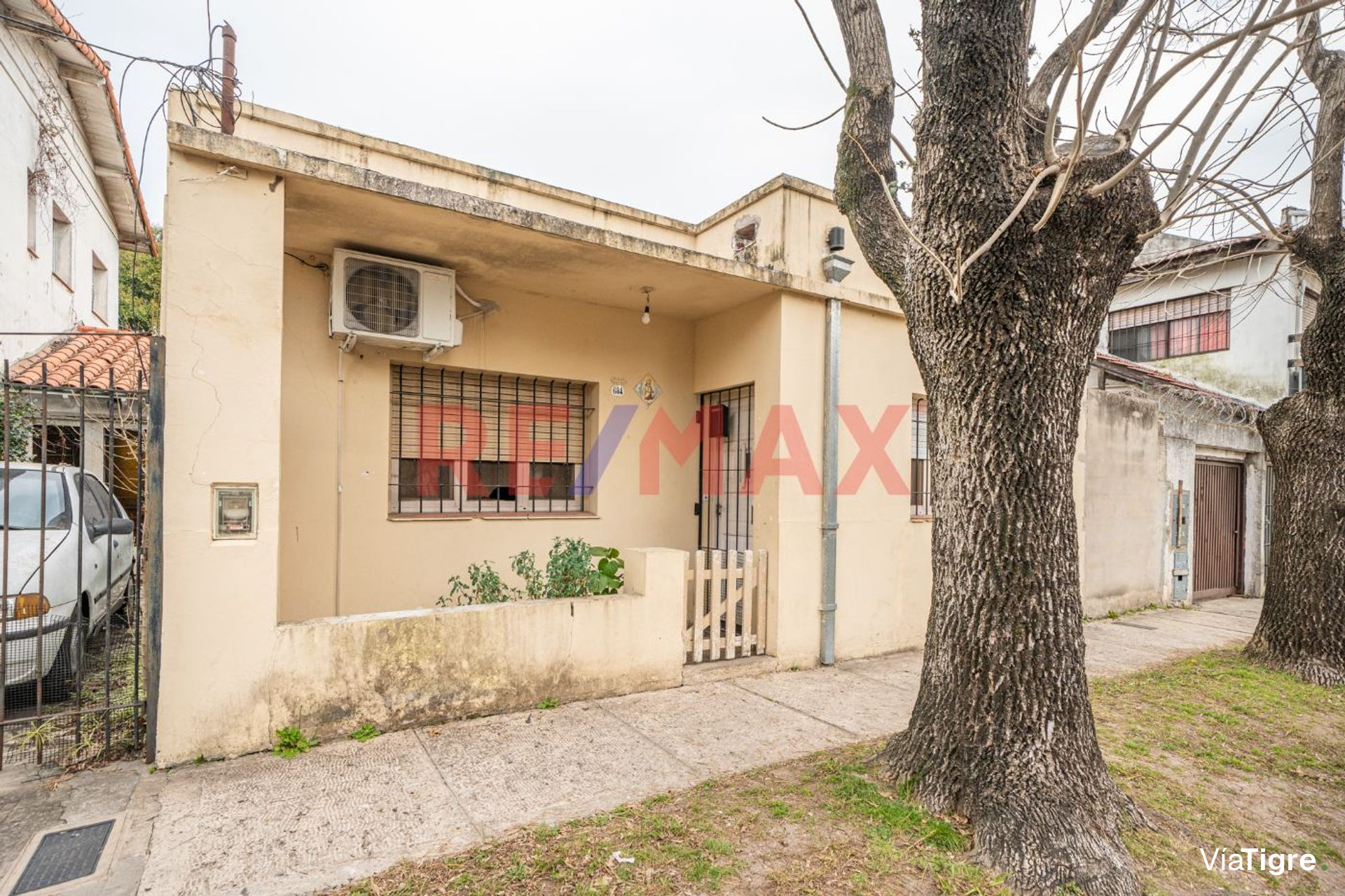 Venta Casa 2 Amb C/Amplio Jardin, En Boulogne