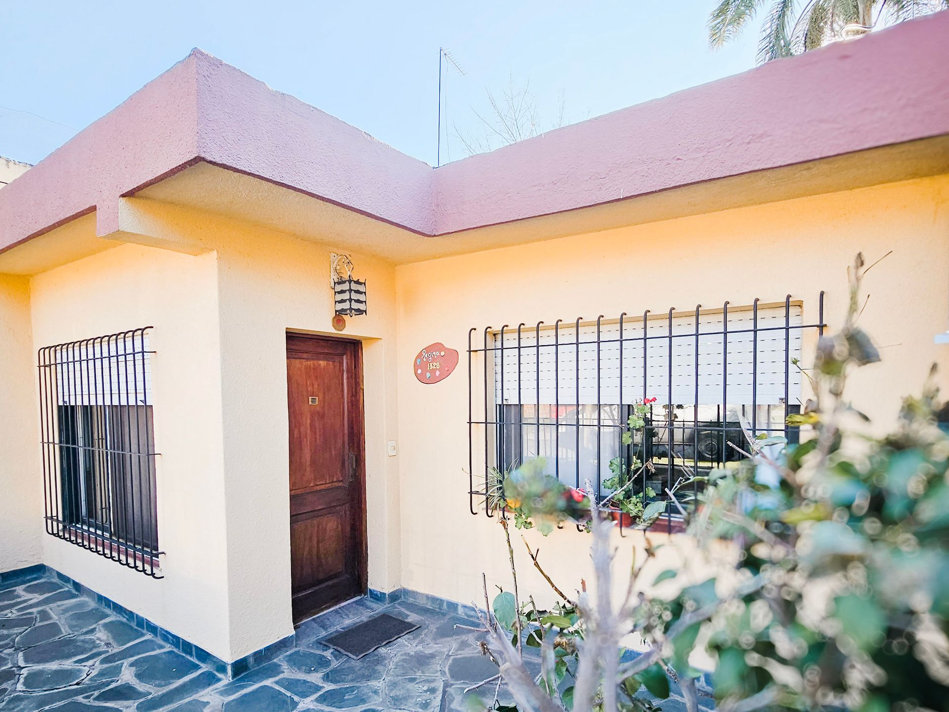 Venta Casa 3 Ambientes Con Parrilla Y Jardin