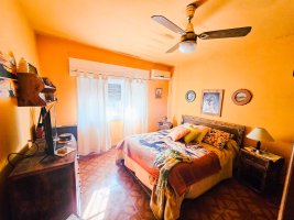 House for Sale 3 Rooms with Grill and Garden