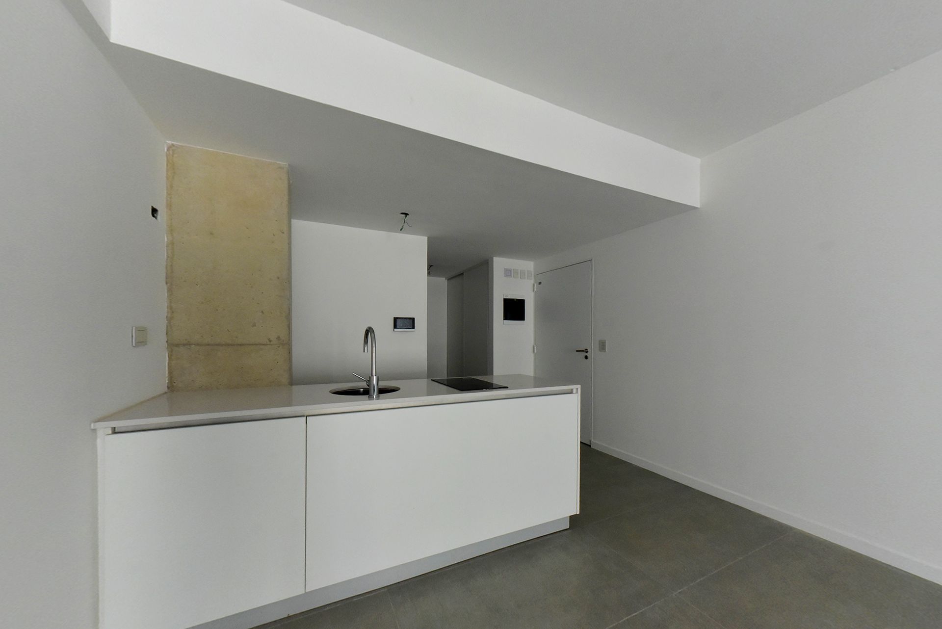 Alquiler Monoambiente Con Balcon Y Cochera Olivos