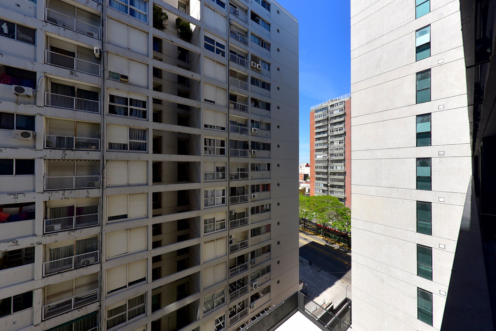 Alquiler Monoambiente Con Balcon Y Cochera Olivos