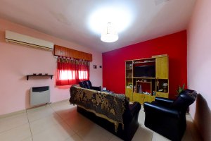 3-Room House for Sale with Garden Credit Approved Tigre