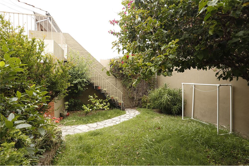 Casa en Venta Martinez Jardin Parrilla Terraza