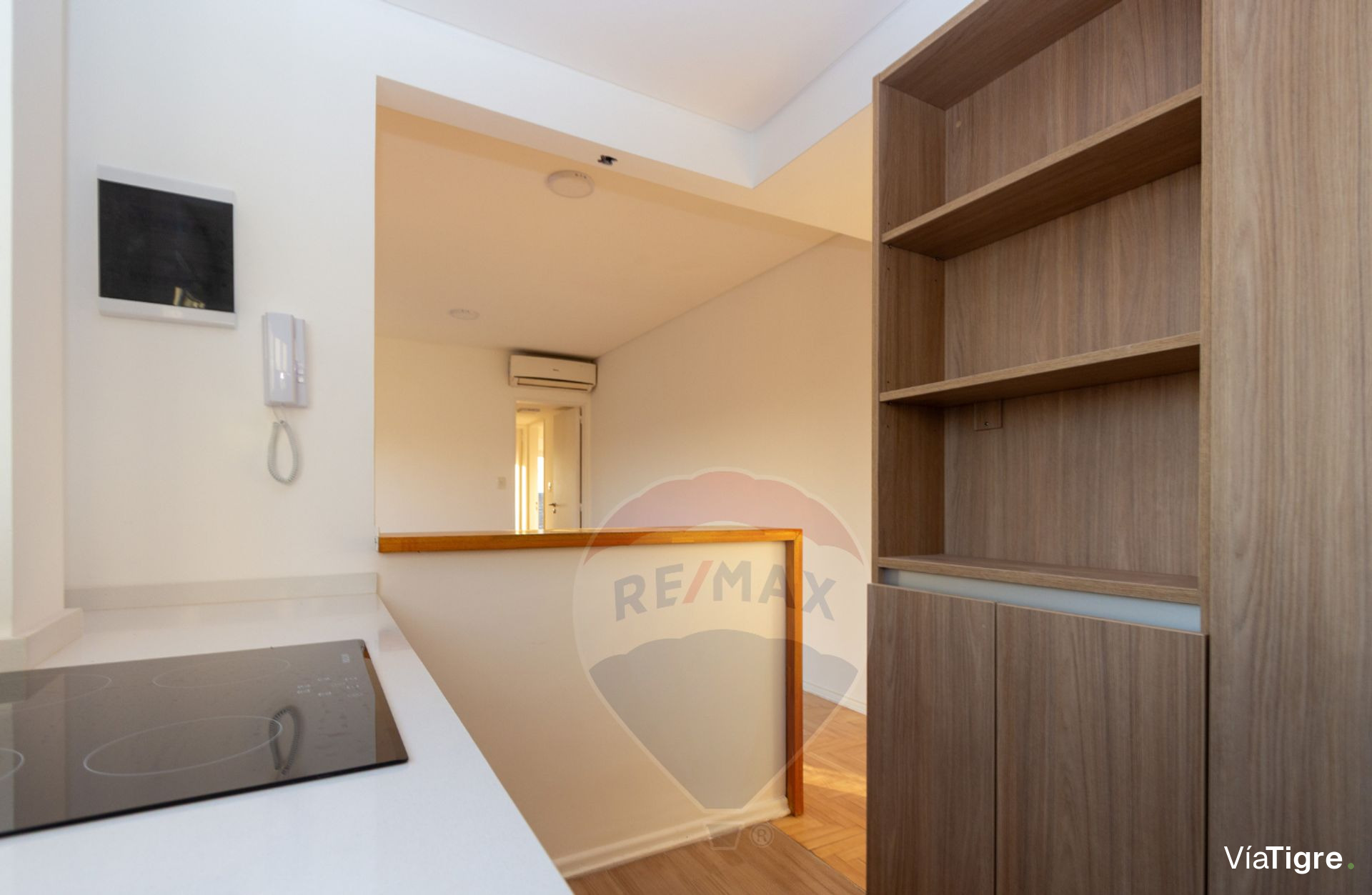 Venta depto San Isidro 3 ambientes Vista cochera