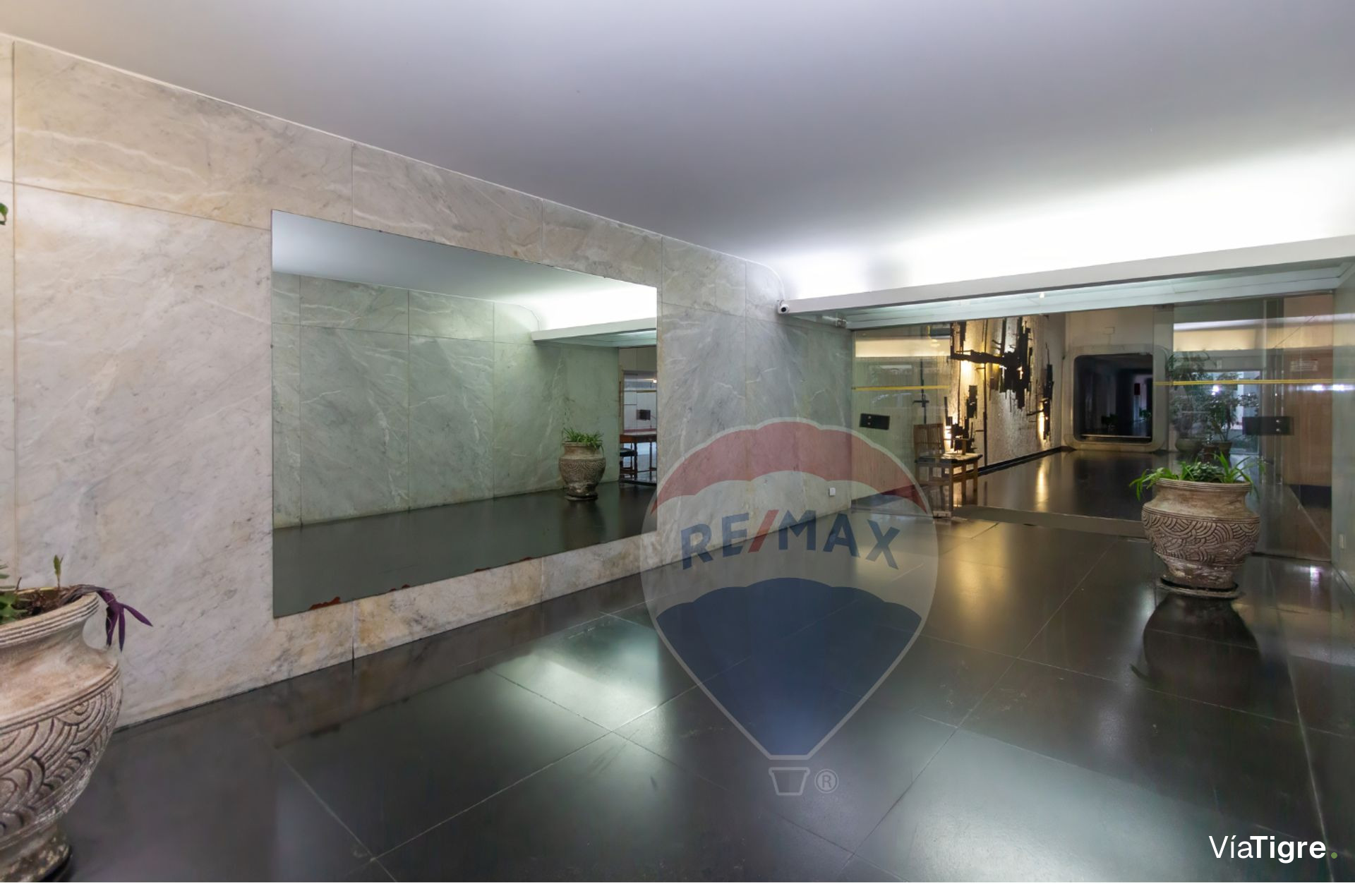 Venta depto San Isidro 3 ambientes Vista cochera