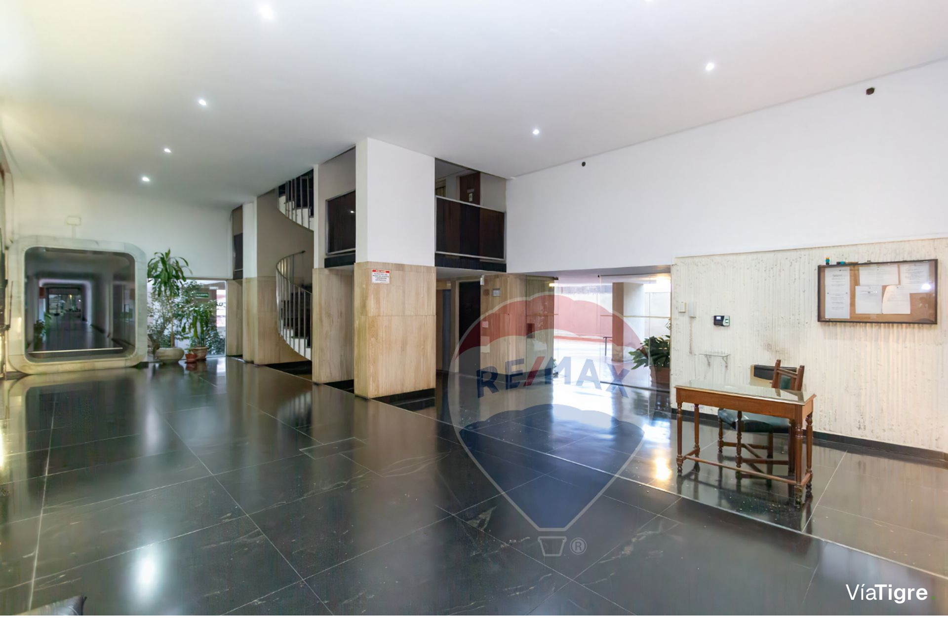 Venta depto San Isidro 3 ambientes Vista cochera