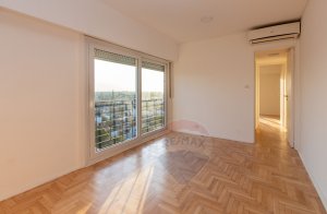Venta depto San Isidro 3 ambientes Vista cochera
