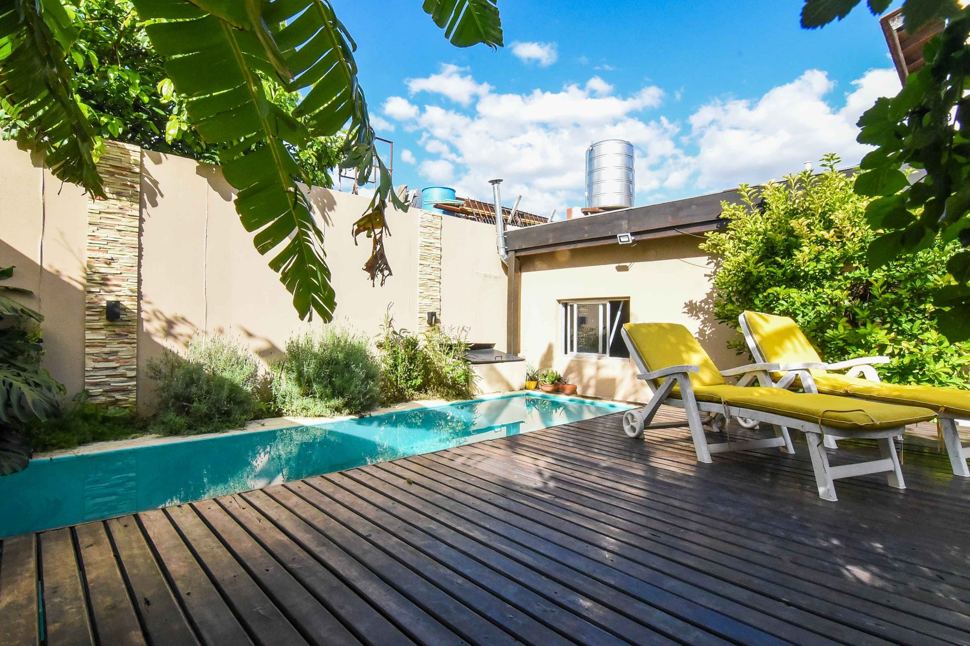 Venta Casa 3 Amb. + Escritorio C/Jardin Pileta