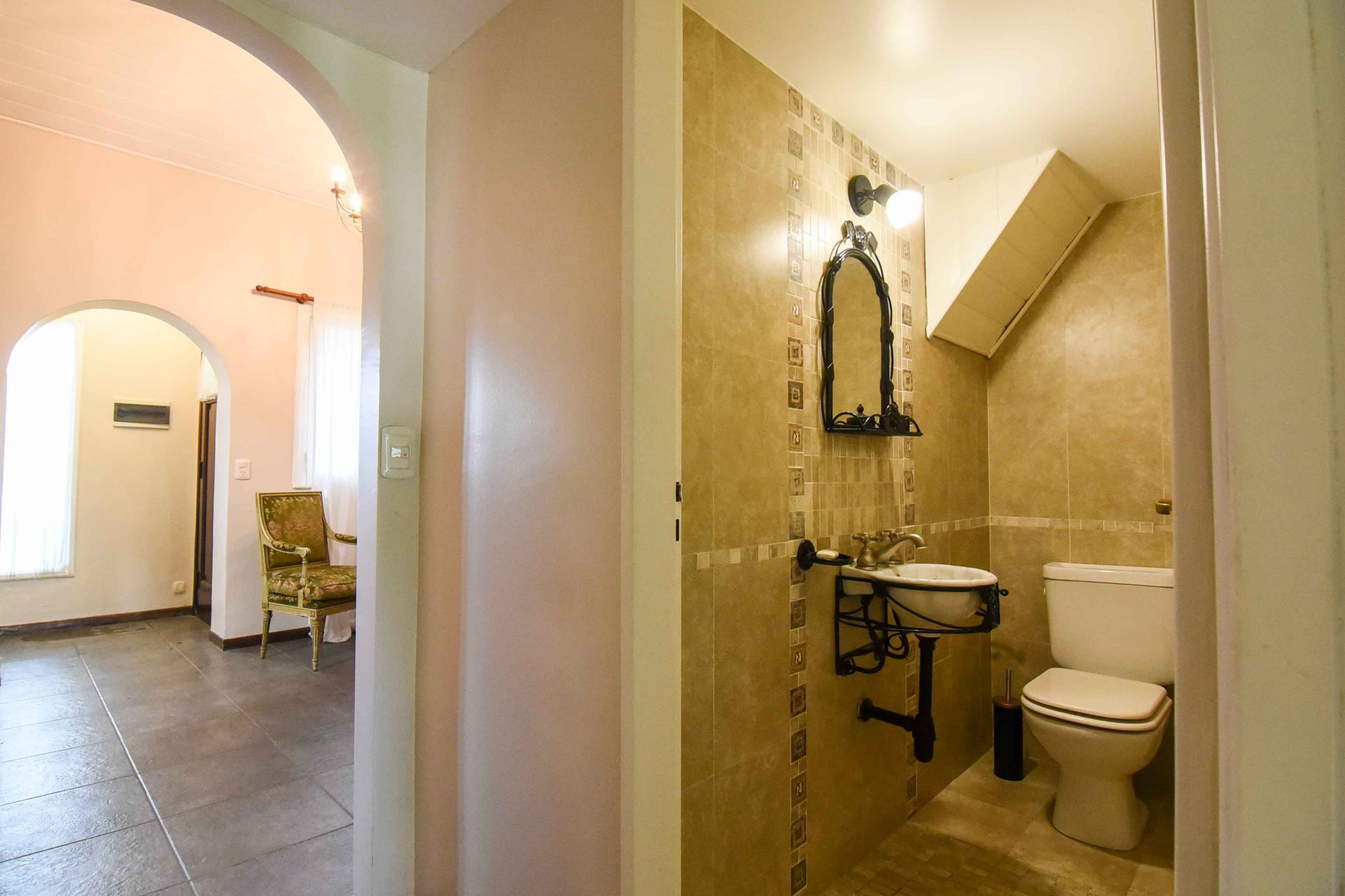 Venta Casa 3 Amb. + Escritorio C/Jardin Pileta