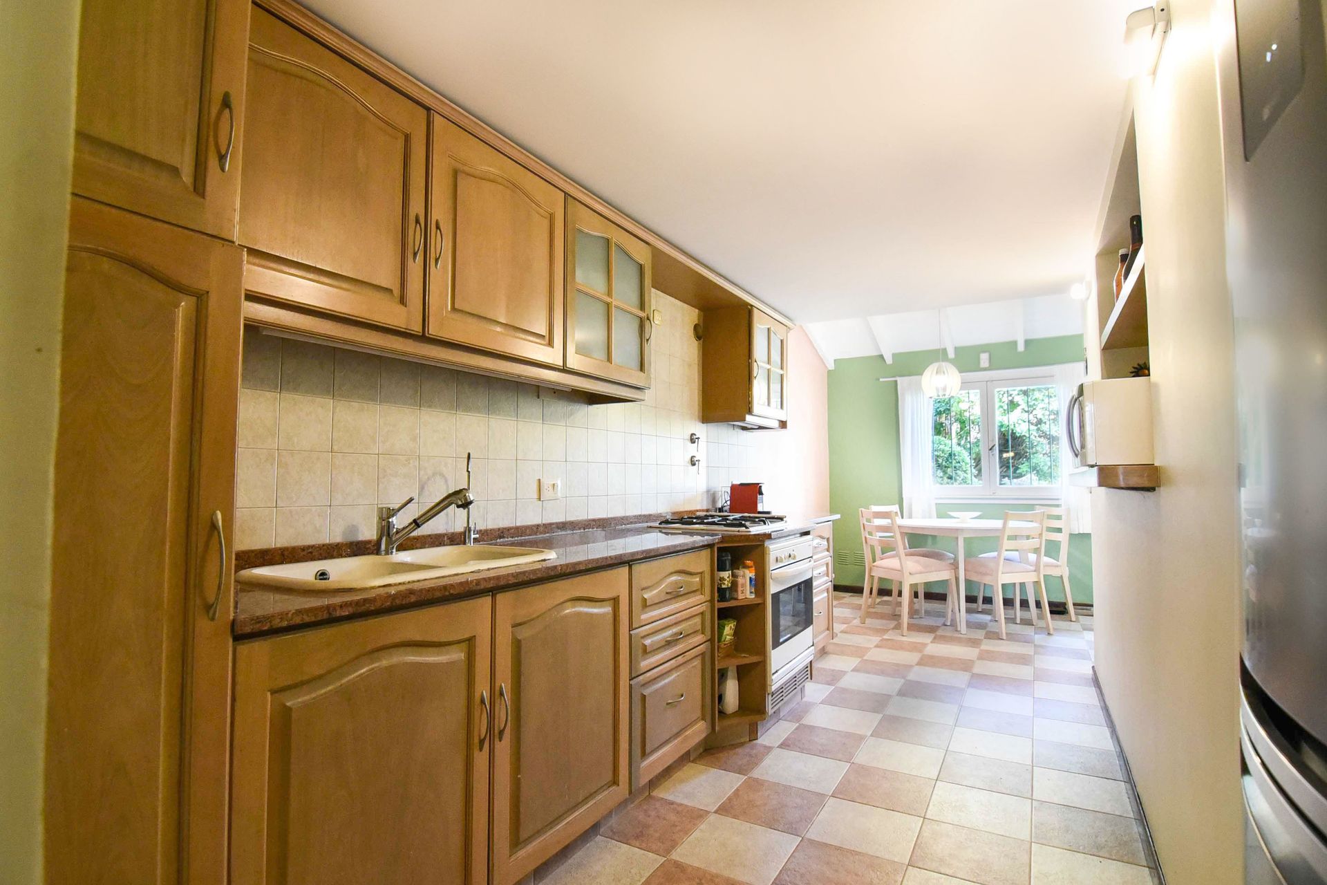 Venta Casa 3 Amb. + Escritorio C/Jardin Pileta