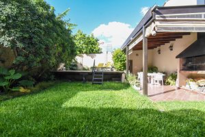 House for Sale – 3 rooms, office, garden, pool