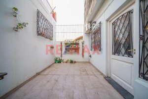 For Sale: Ph, 3 rooms, 2 patios, Olivos