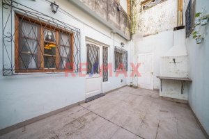 For Sale: Ph, 3 rooms, 2 patios, Olivos