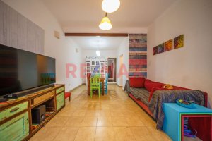 For Sale: Ph, 3 rooms, 2 patios, Olivos