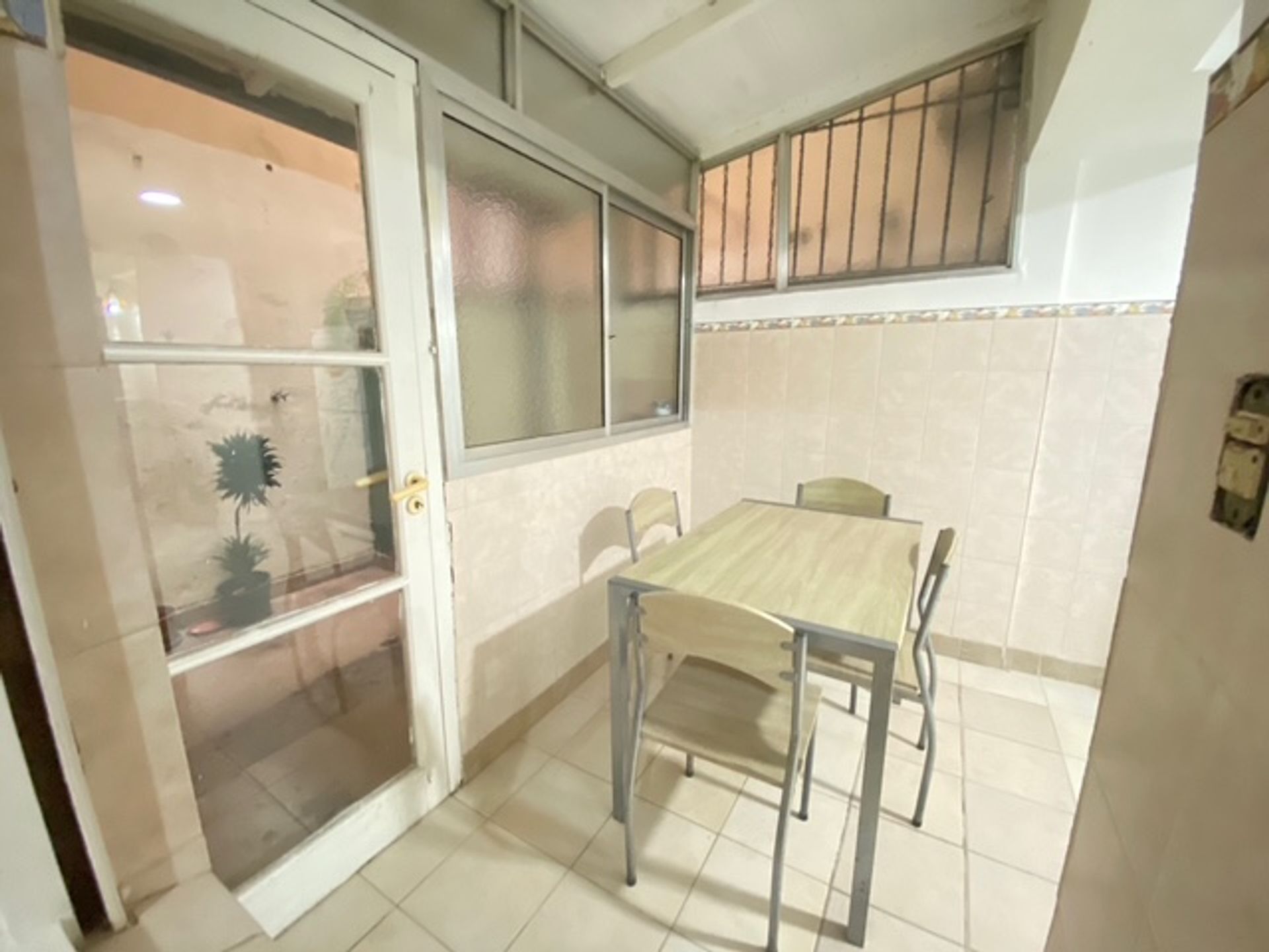Venta dpto 3 ambientes más dependencia en Olivos