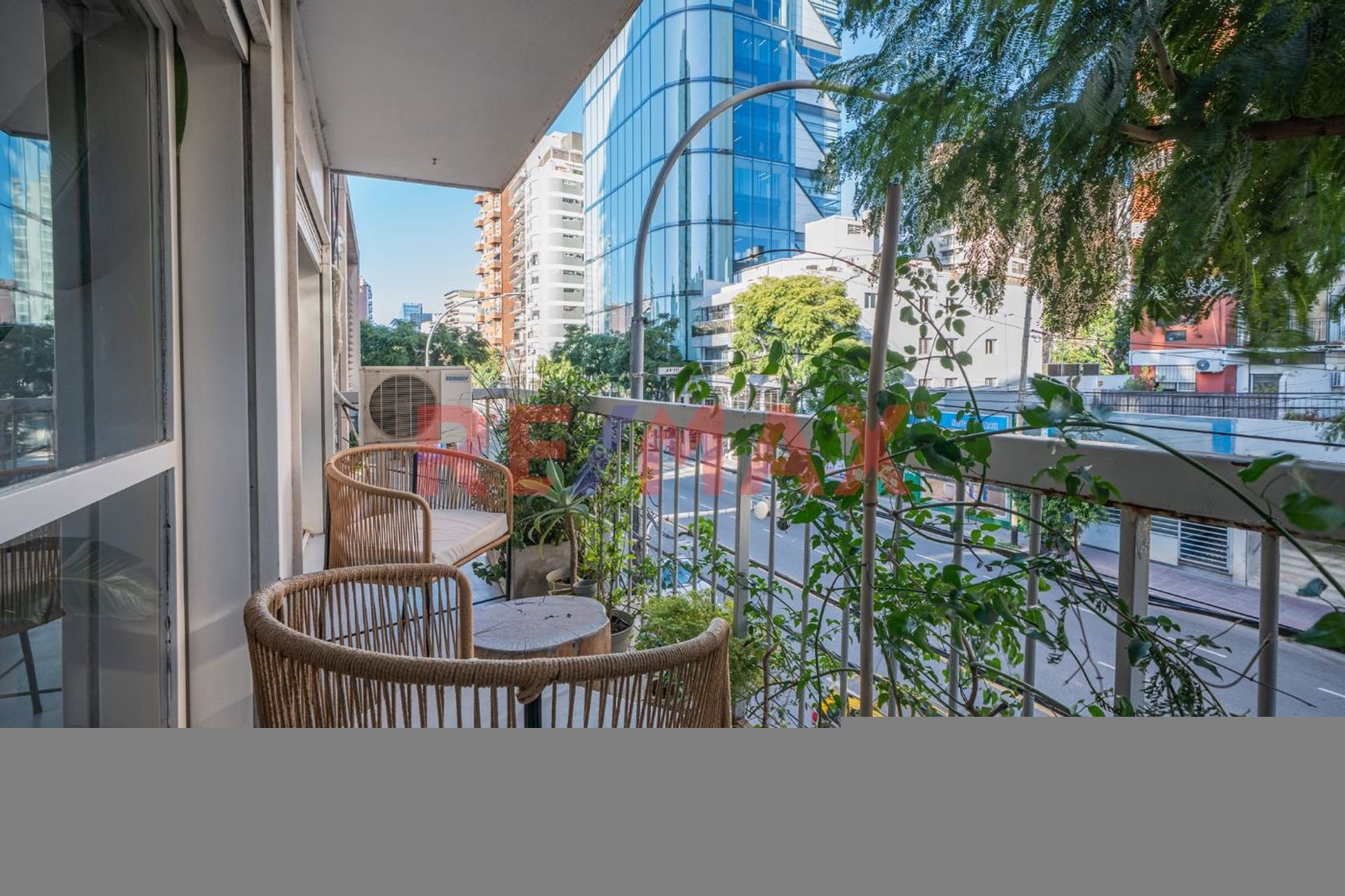 Venta Dpto 3 Ambientes Con Balcón En Vte.lopez