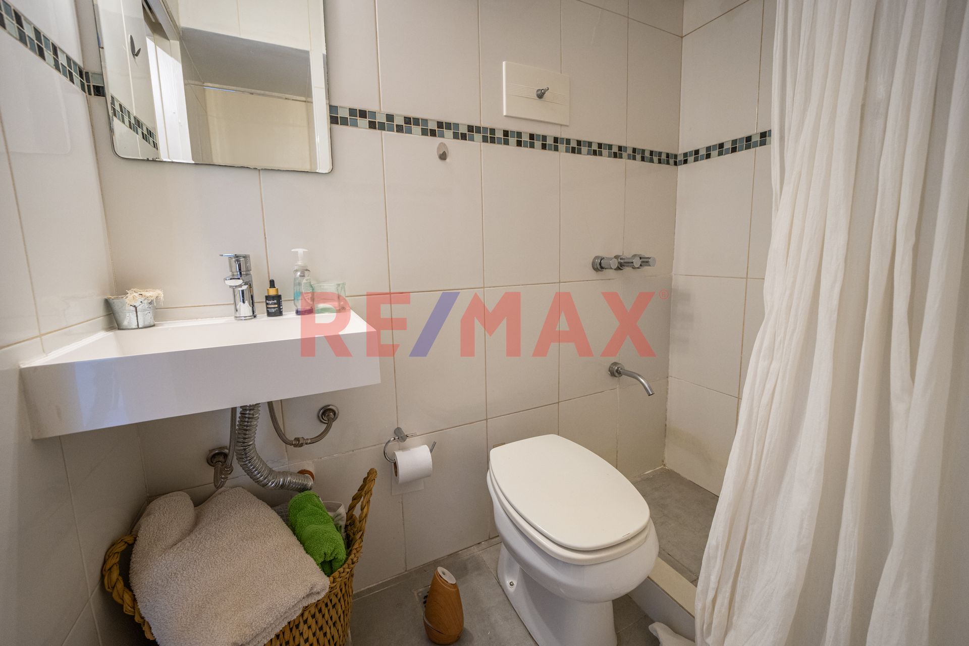 Venta Dpto 3 Ambientes Con Balcón En Vte.lopez
