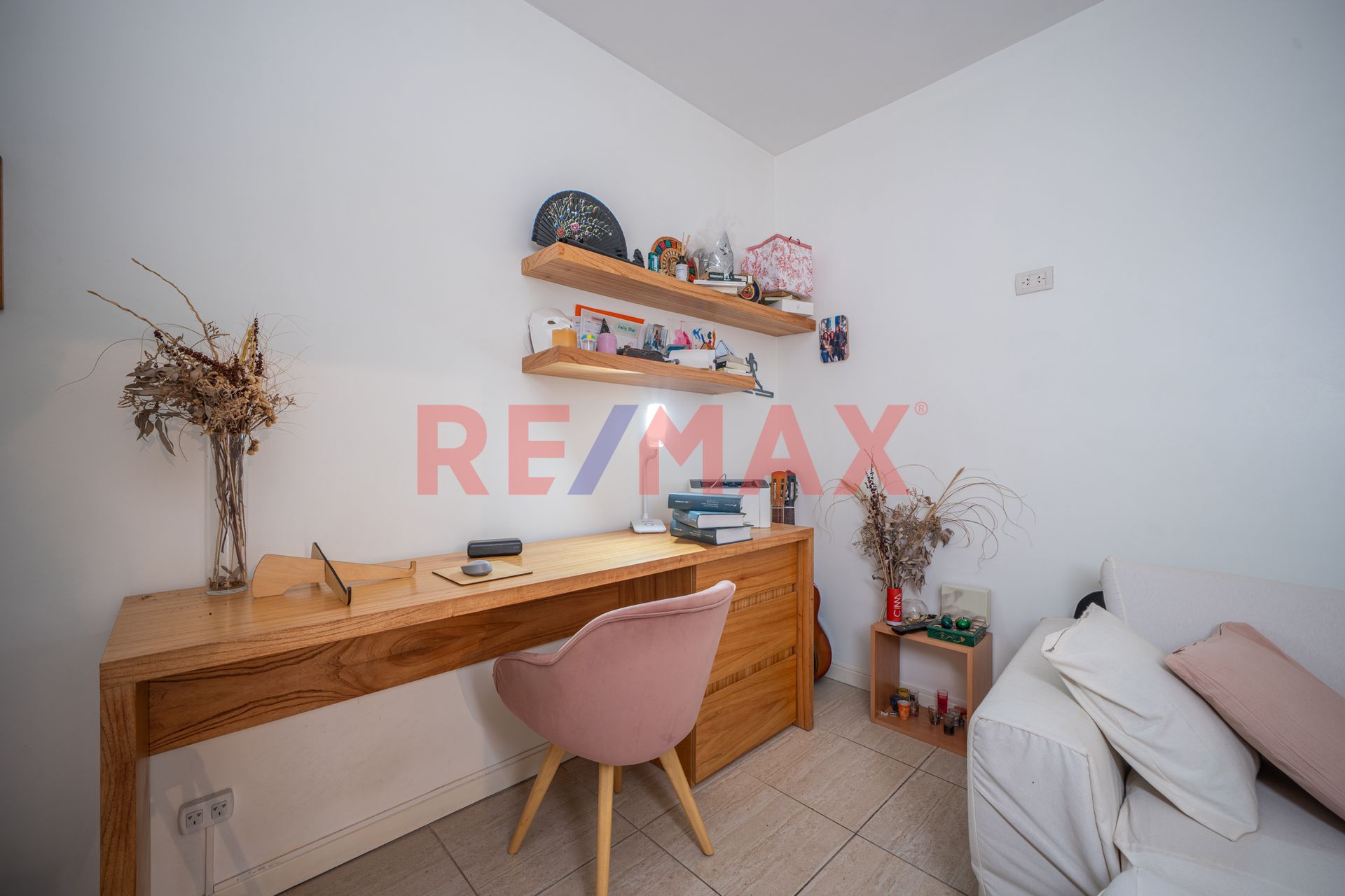 Venta Dpto 3 Ambientes Con Balcón En Vte.lopez