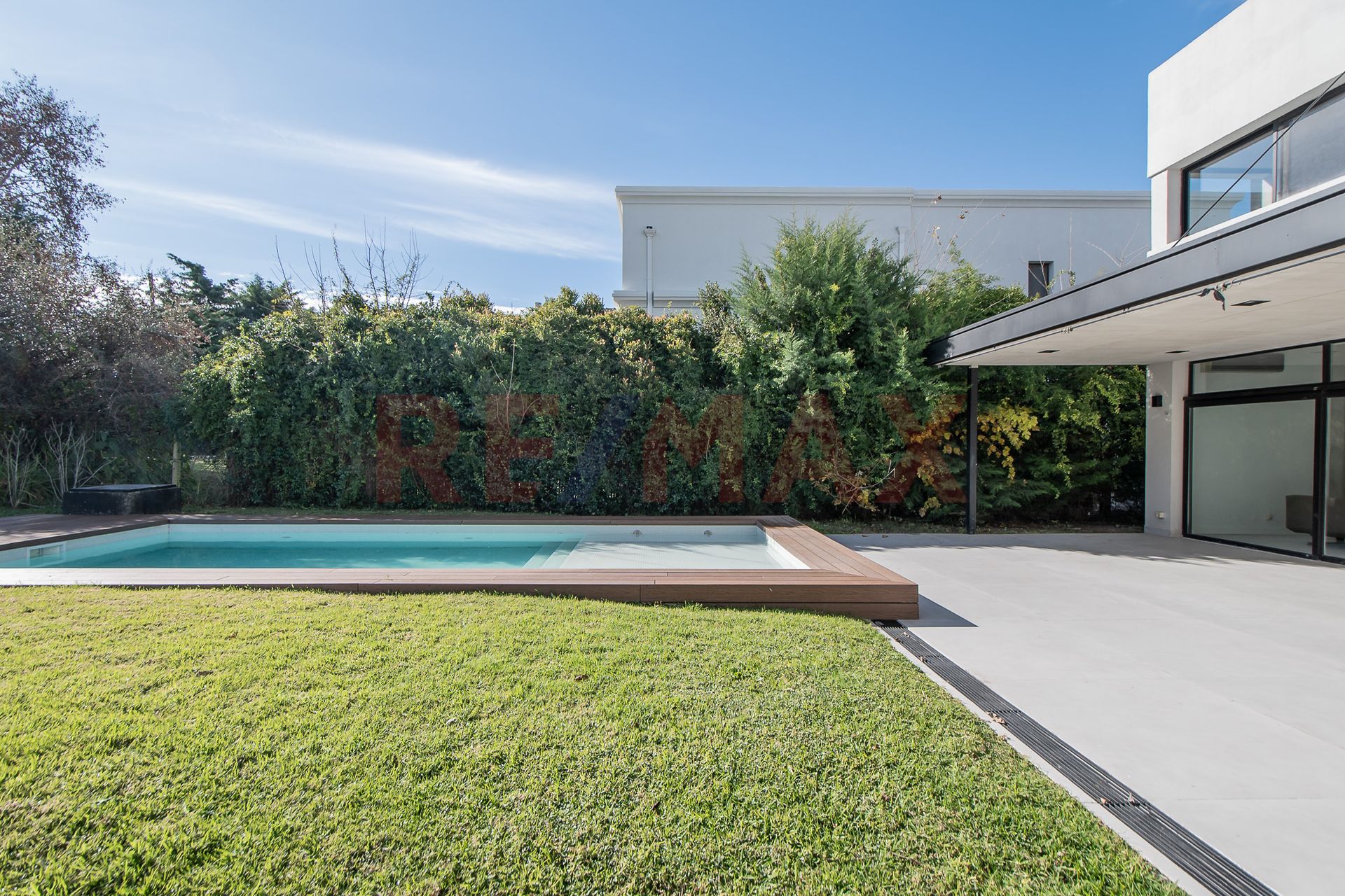 VENTA CASA PREMIUM c/pileta en Villa Pacheco