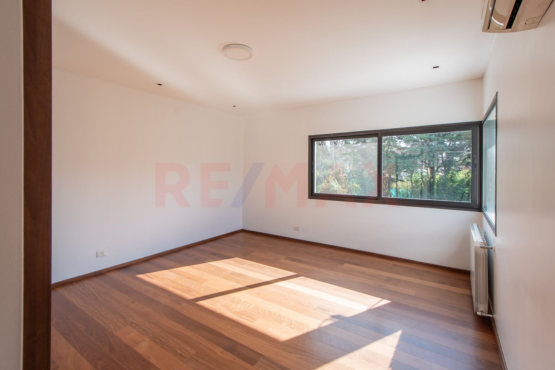 VENTA CASA PREMIUM c/pileta en Villa Pacheco