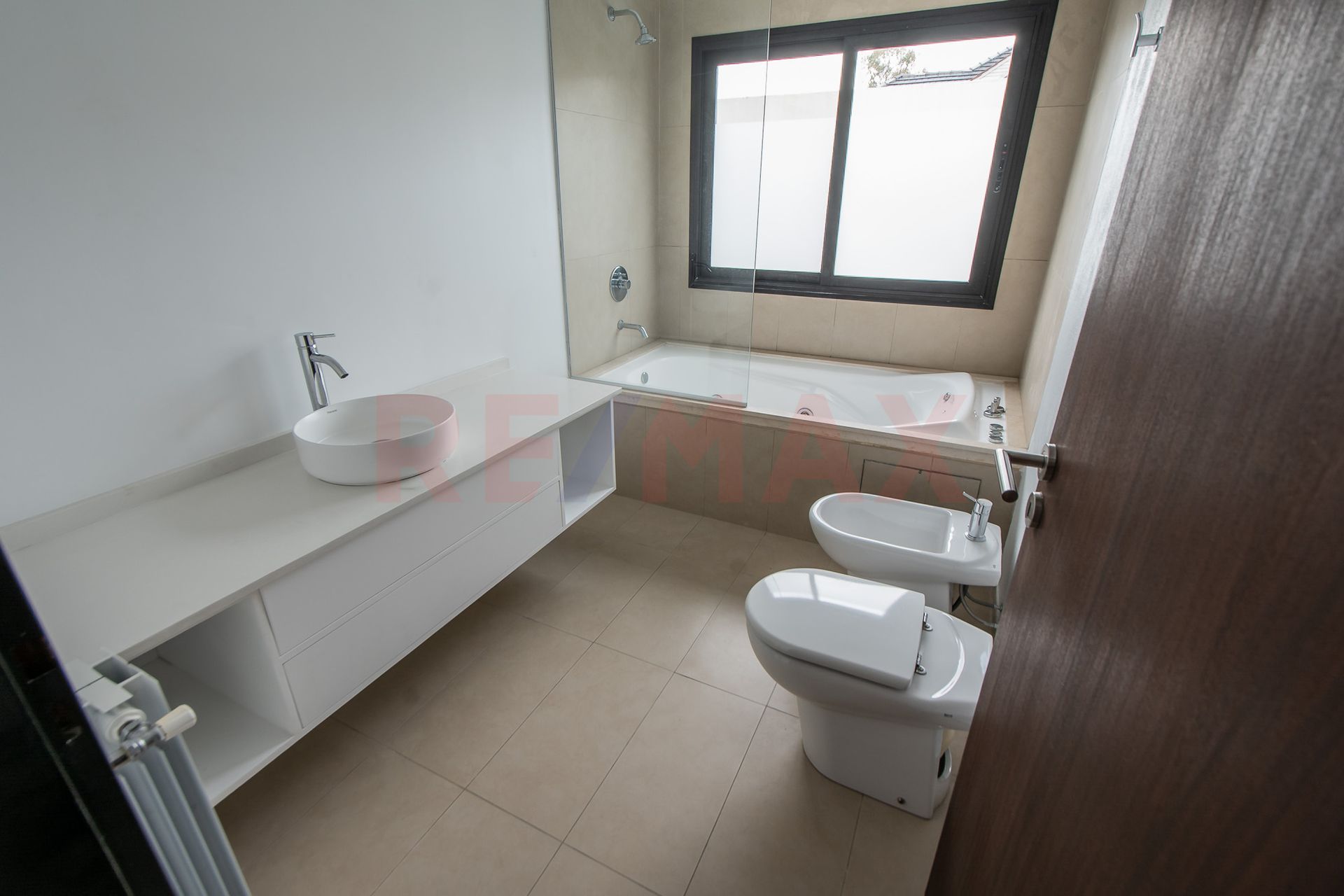 VENTA CASA PREMIUM c/pileta en Villa Pacheco