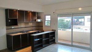 Venta Dpto 2 Amb C/Balcon Y Cochera En Florida