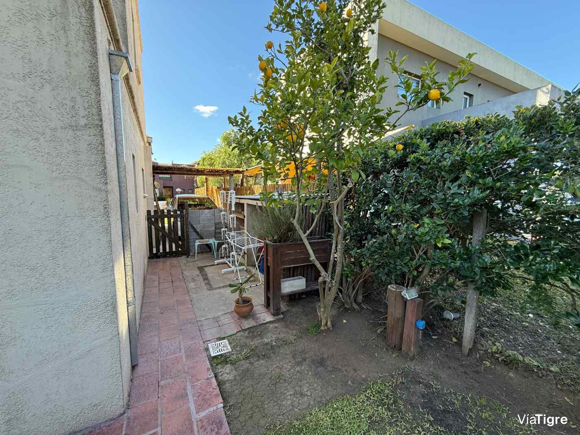 Venta Casa 4 Amb+Dependencia En Barrio Cerrado