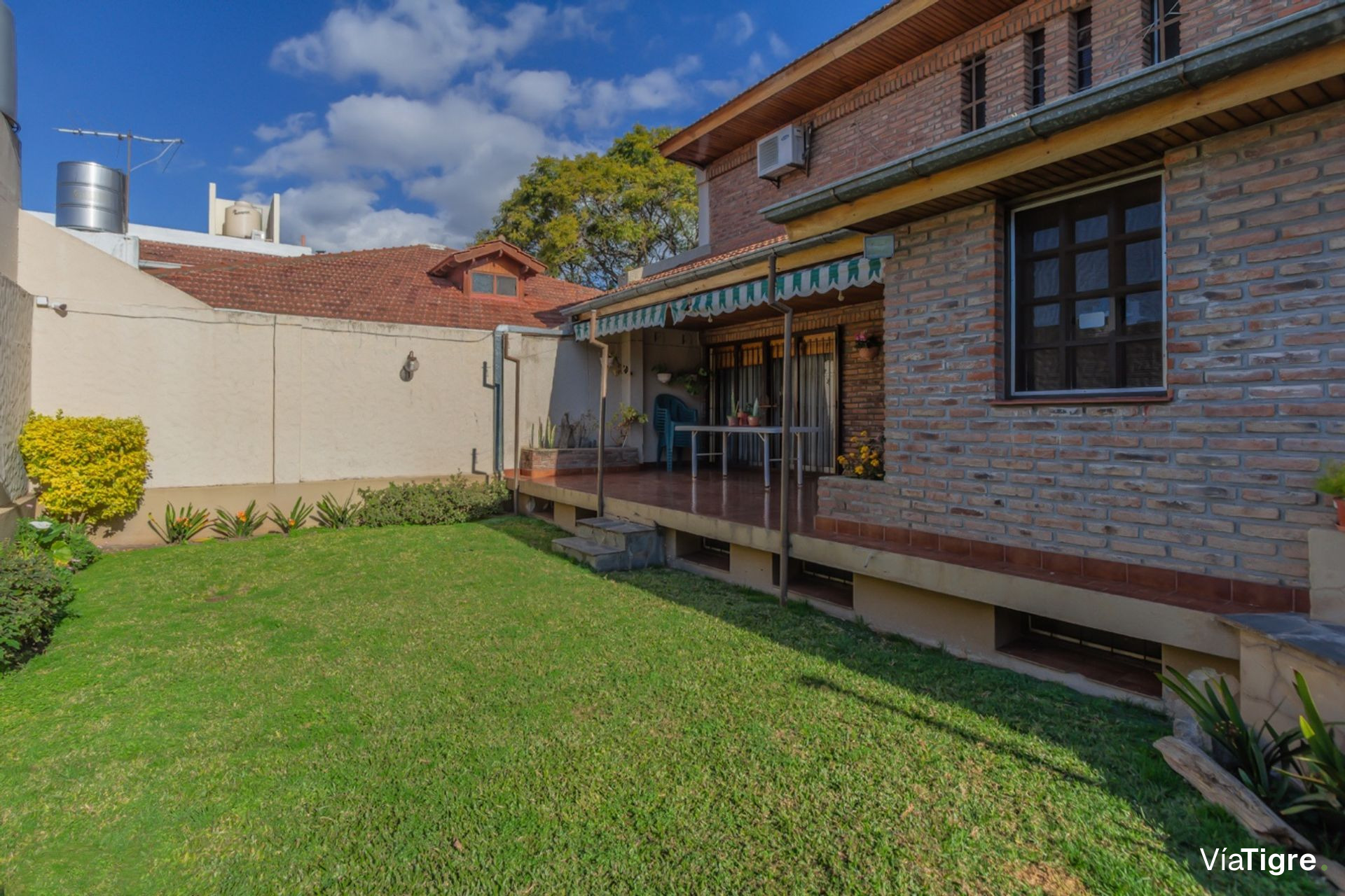 Venta Casa 4 Amb Jardon Parrilla - Olivos