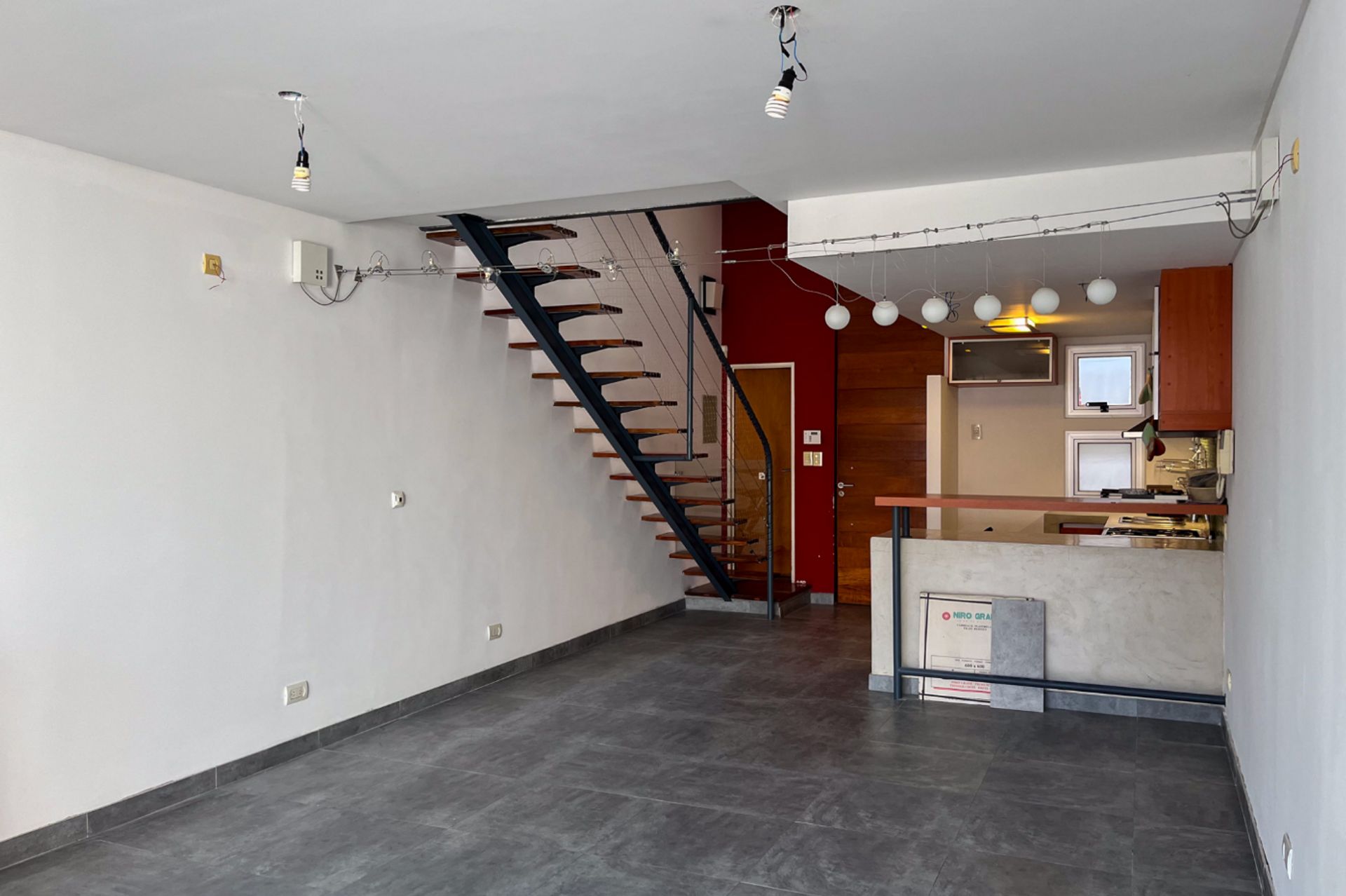Venta Dúplex 4 Ambientes Jardín / Pileta, Martínez
