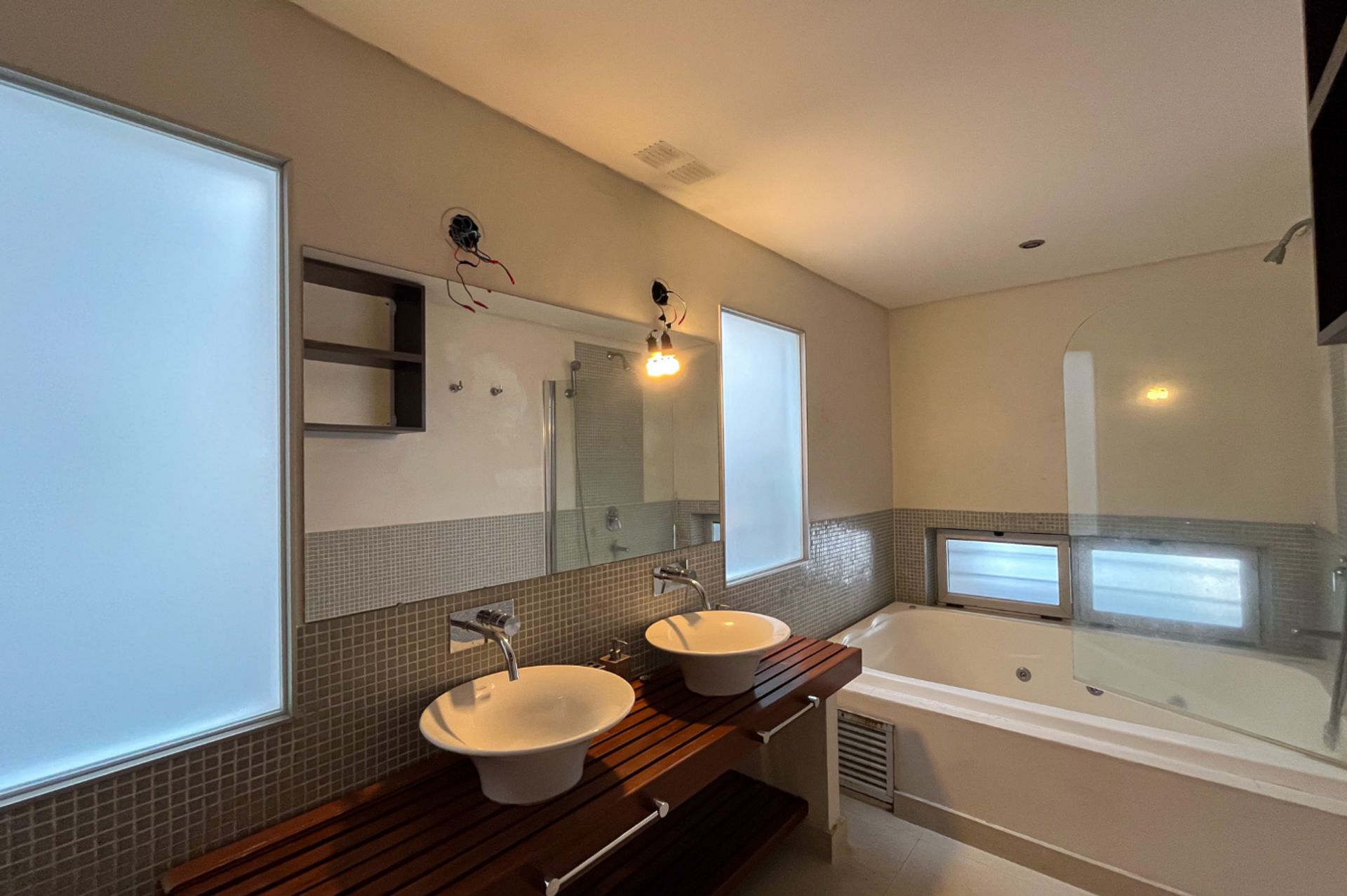 Venta Dúplex 4 Ambientes Jardín / Pileta, Martínez