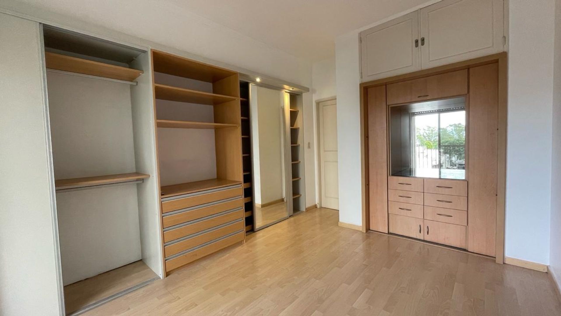Venta Depto 3 Ambientes En Olivos Vista Al Rio