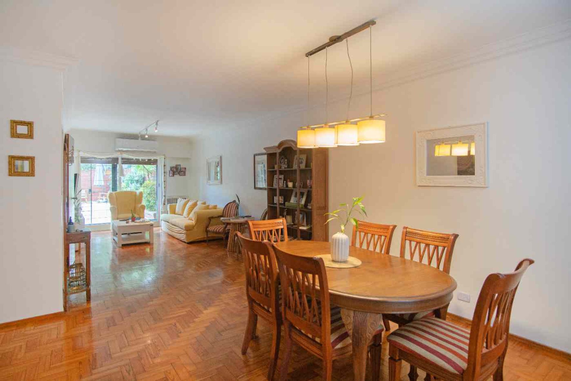 Venta Casa 4 Amb + Dep Cochera Y Pileta Vte Lopez