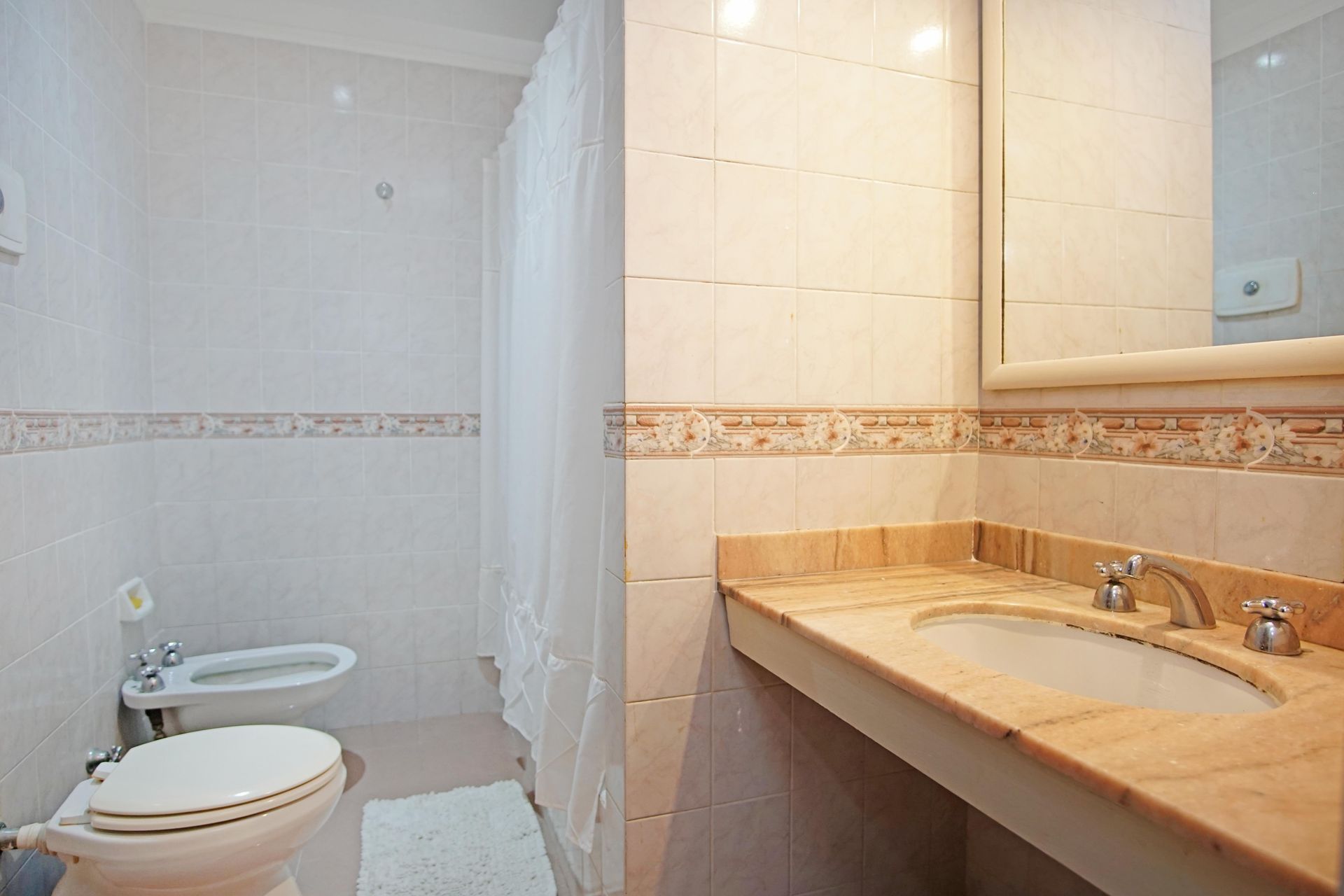 Venta Casa 4 Amb + Dep Cochera Y Pileta Vte Lopez