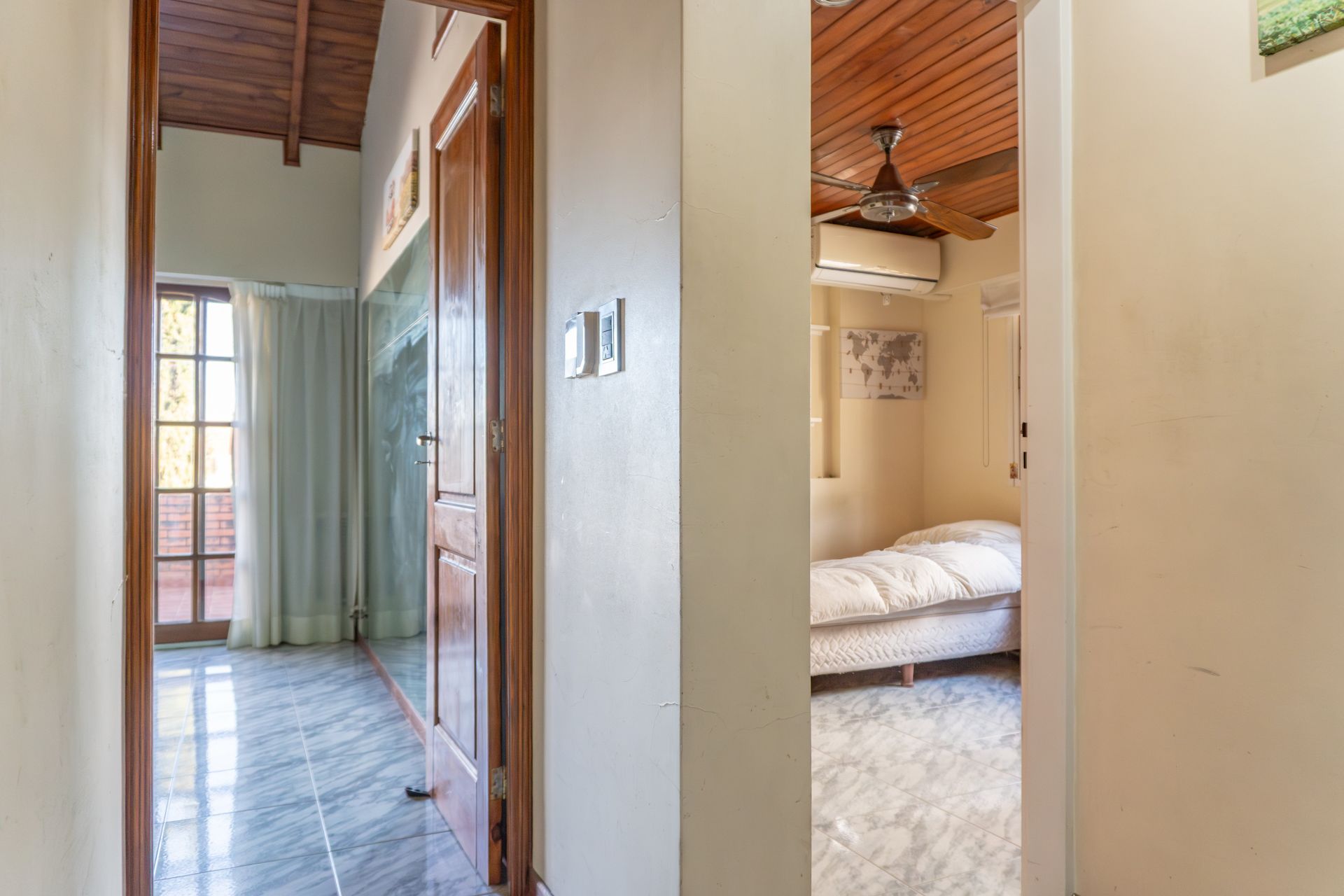 Florida: casa 3 pisos con jardín y pileta