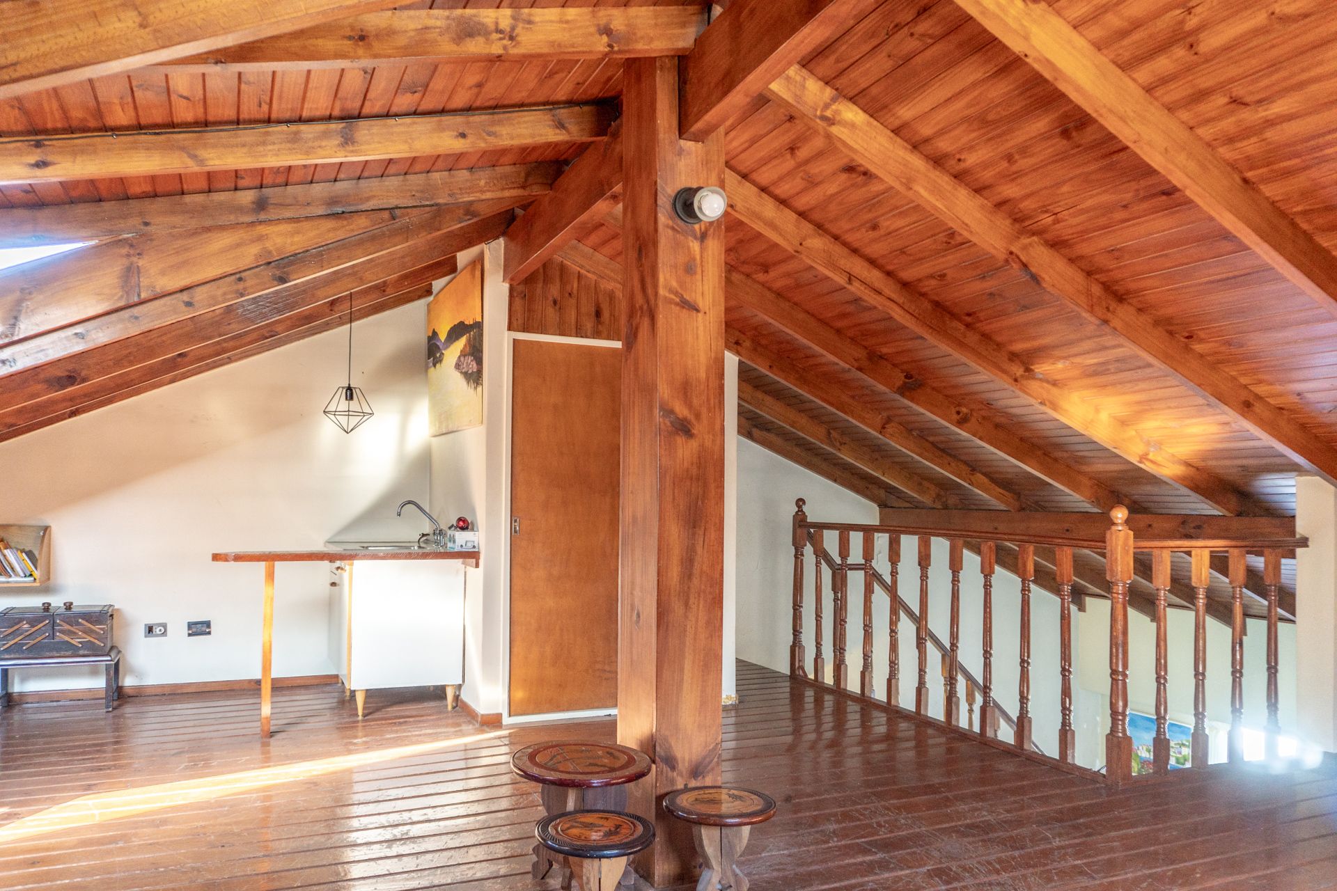 Florida: casa 3 pisos con jardín y pileta