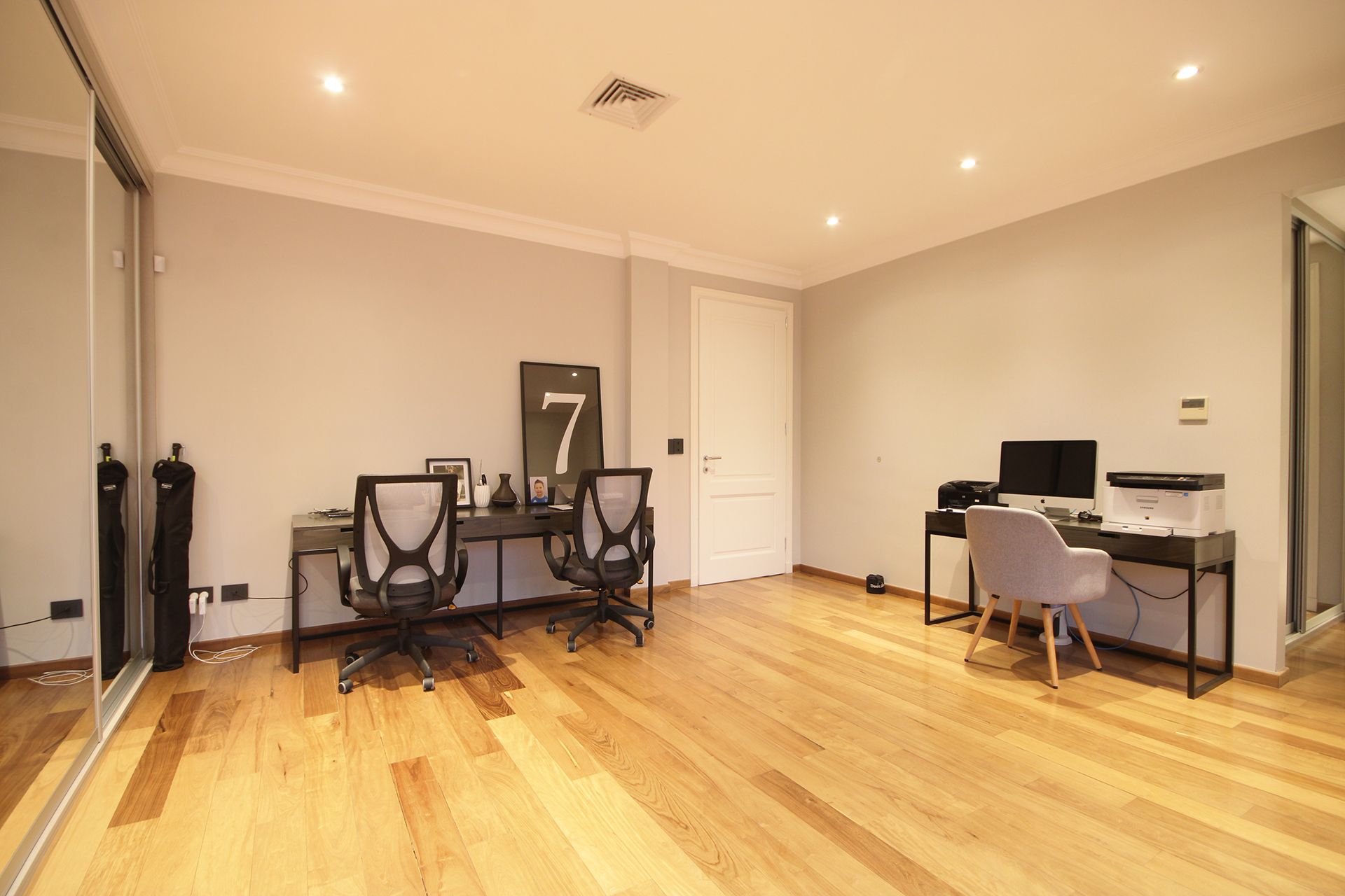 Venta Casa 6 Ambientes Acassuso Pileta Amoblada
