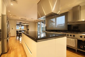 Venta Casa 6 Ambientes Acassuso Pileta Amoblada