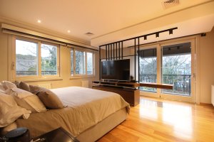 Venta Casa 6 Ambientes Acassuso Pileta Amoblada