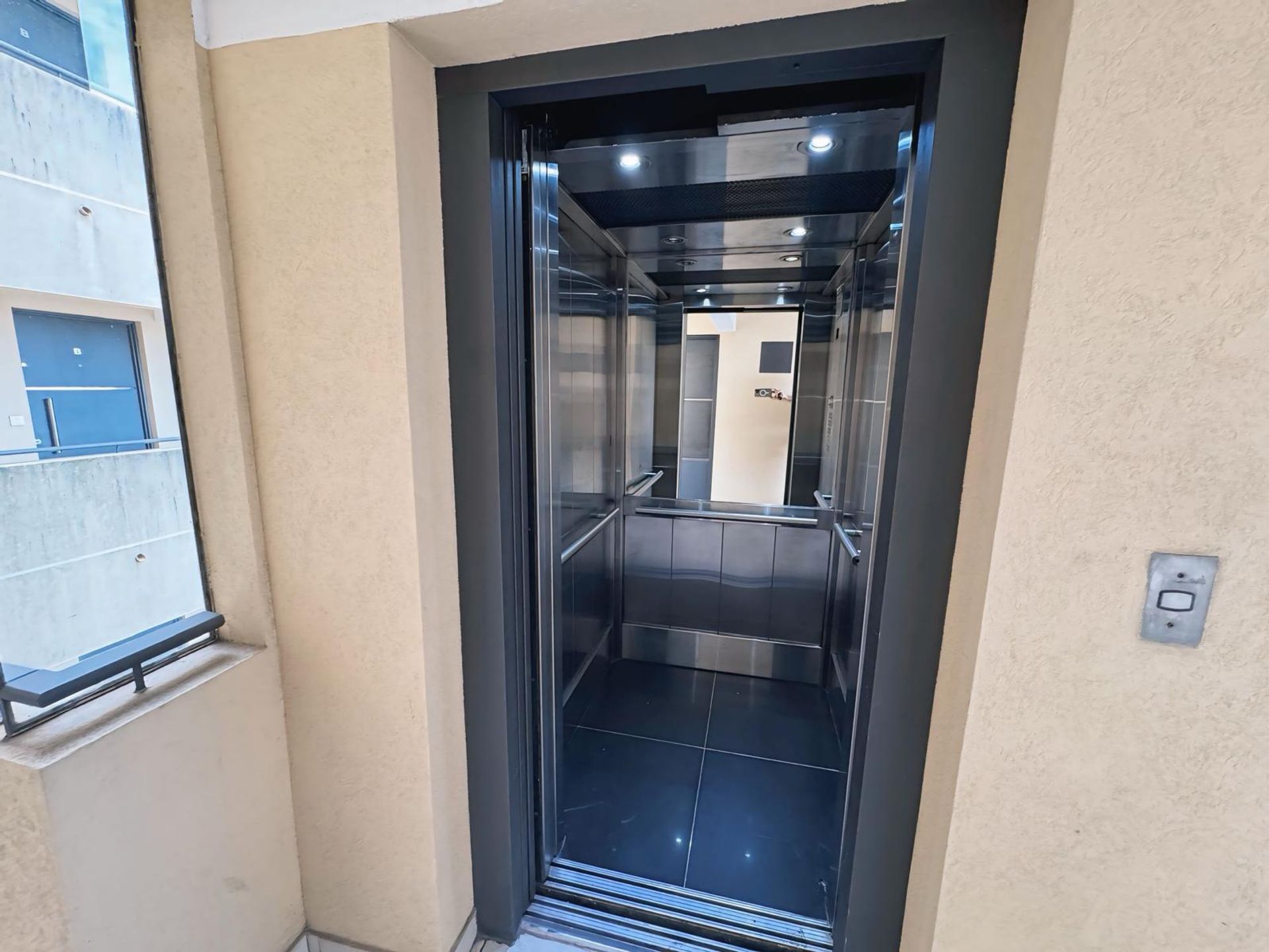 Venta Dpto. Dos Amb C/ Balcon Amenities S.fernand0