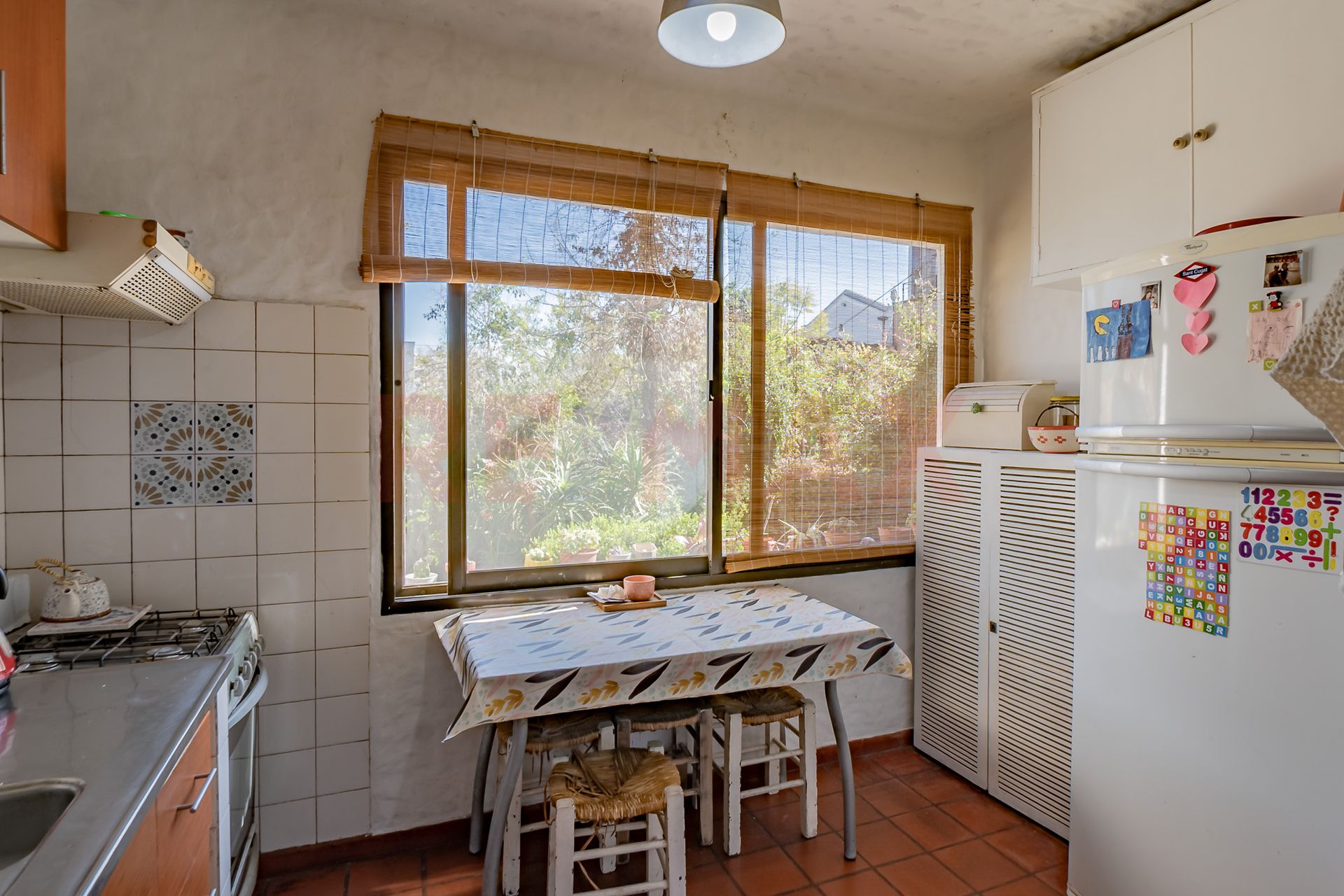 VENTA CASA en lote propio 5 amb con jardín