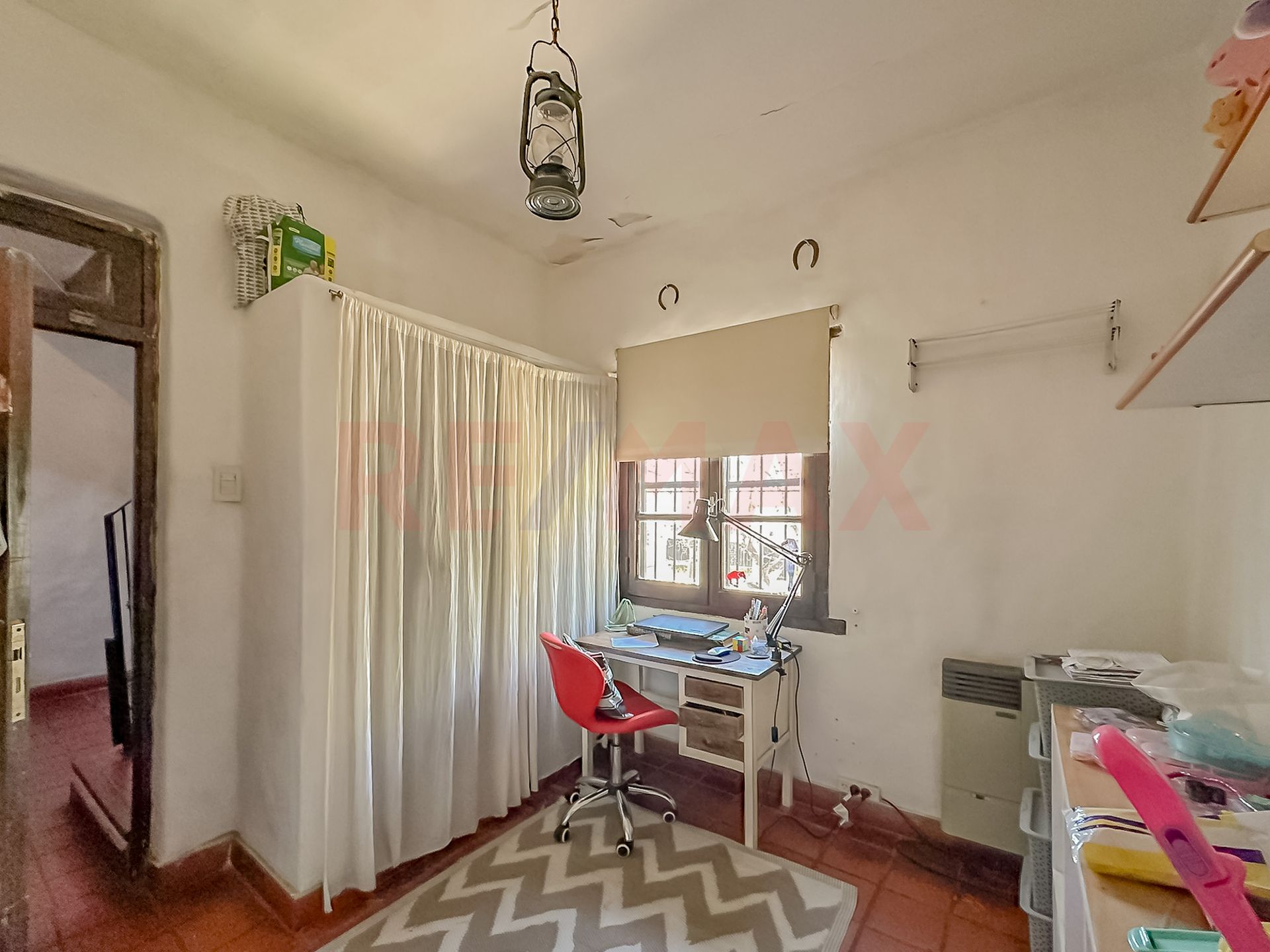 VENTA CASA en lote propio 5 amb con jardín